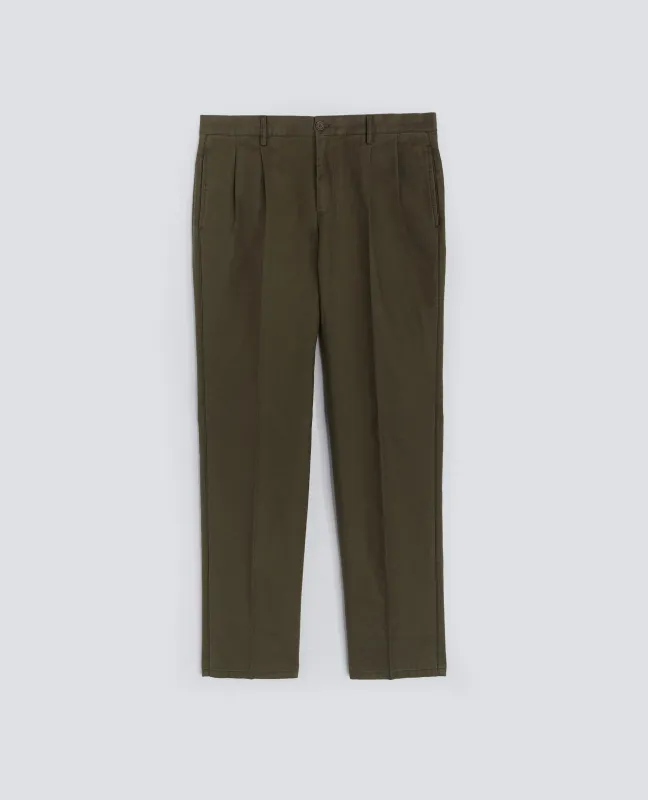 PANTALONE SLIM BANANA IN GABARDINA DI COTONE - MILITARE sold by Aspesi