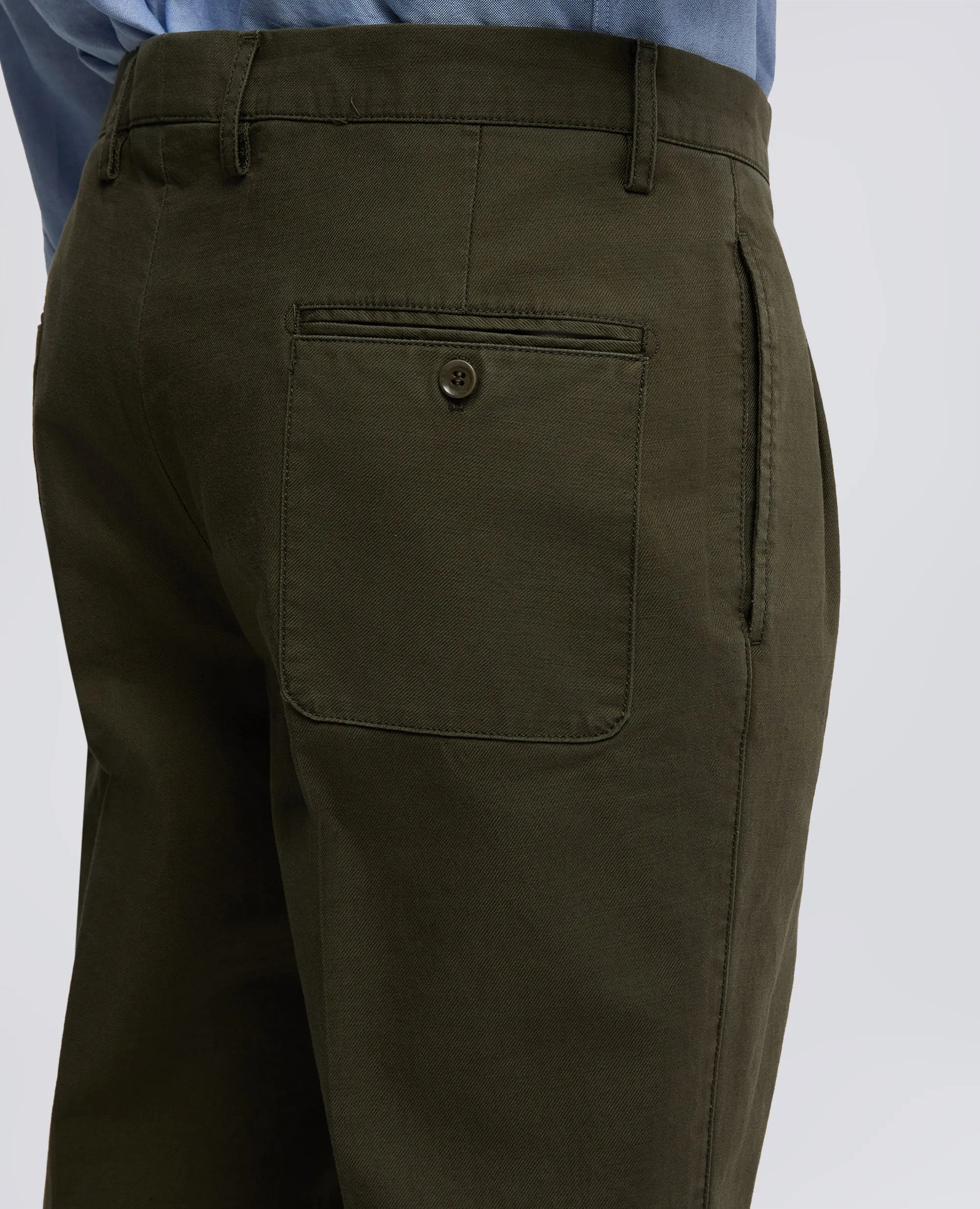 PANTALONE SLIM BANANA IN GABARDINA DI COTONE - MILITARE sold by Aspesi product image thumbnail 4