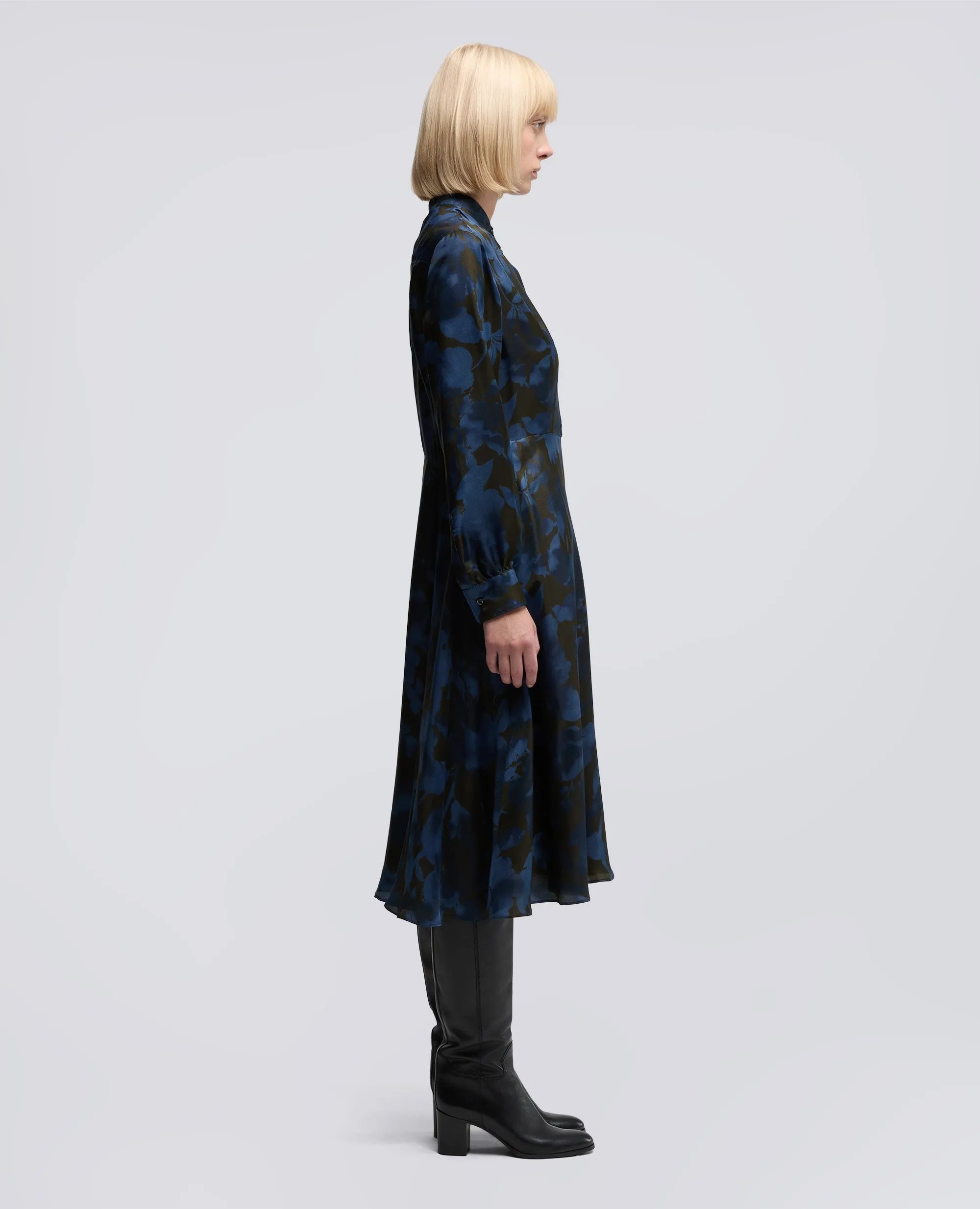 ABITO MIDI IN MISTO SETA STAMPATO - FIORE MILITARE sold by Aspesi product image thumbnail 4