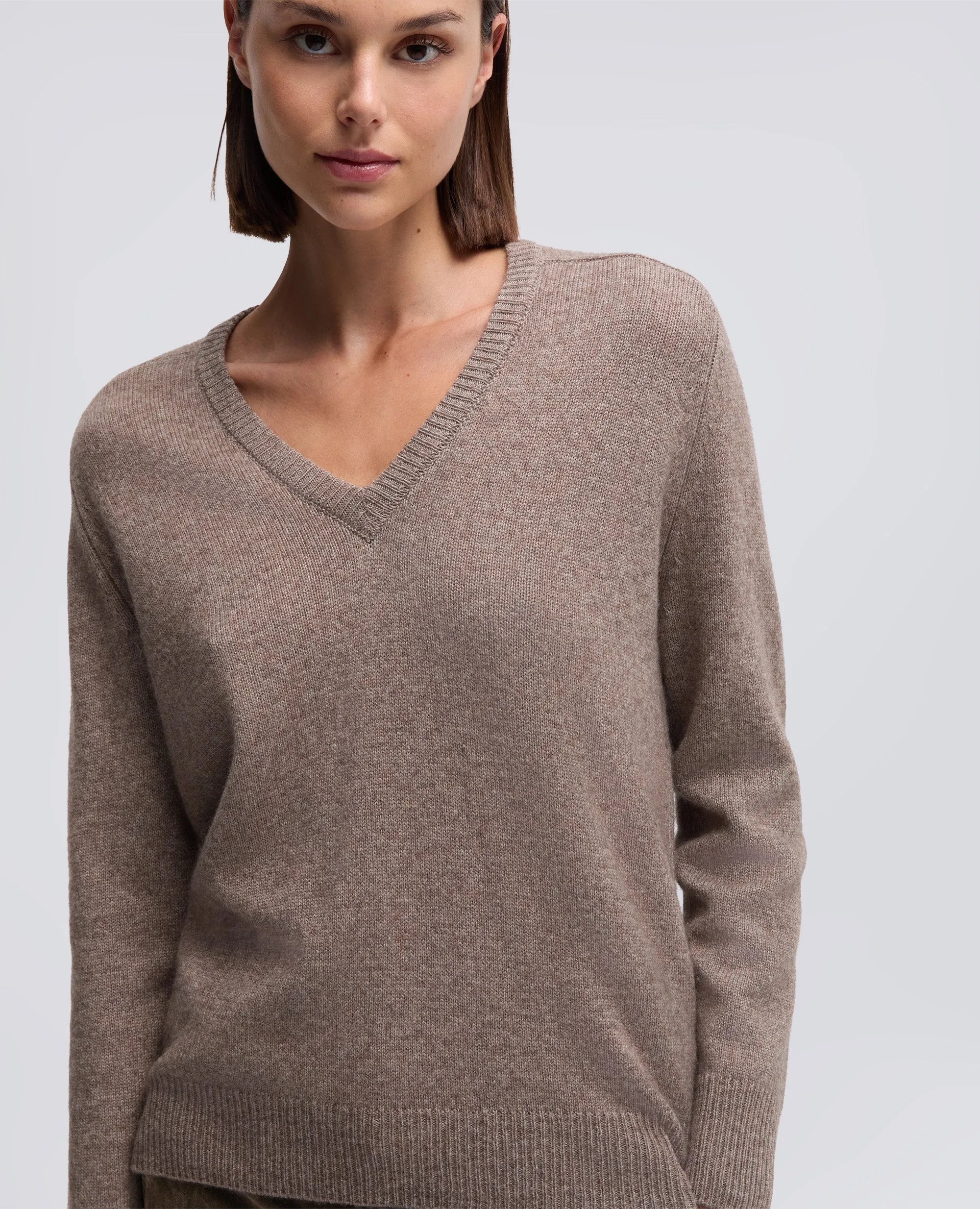 MAGLIA IN MISTO LANA CON SCOLLO A V - TORTORA sold by Aspesi product image thumbnail 4