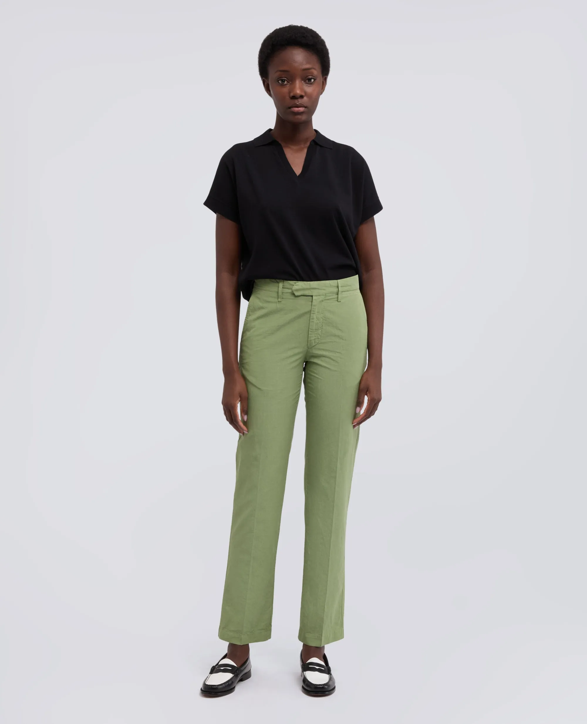 MAGLIA SCOLLO A V CON COLLETTO IN FILATO DI PURO COTONE - NERO sold by Aspesi product image thumbnail 2