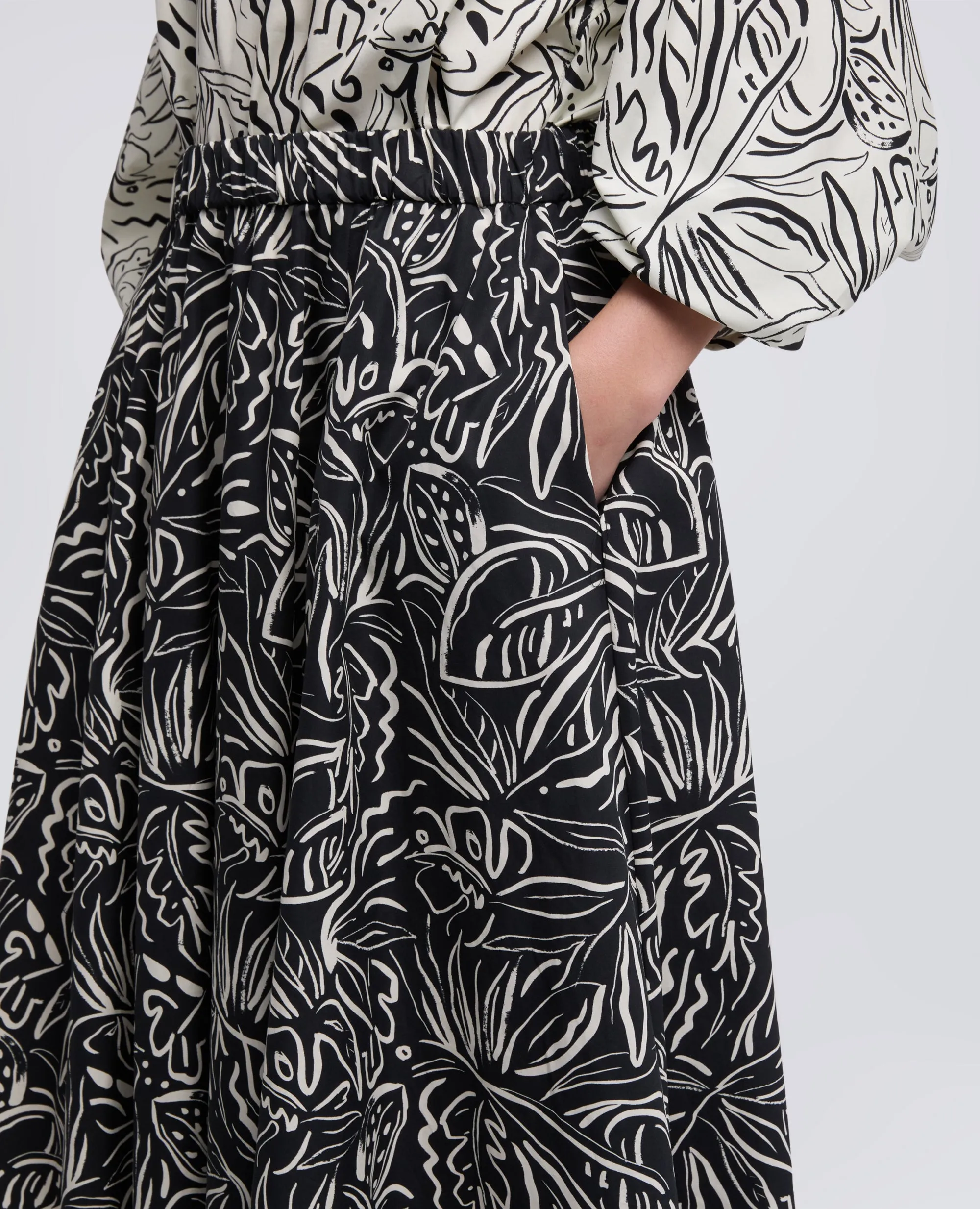 GONNA IN POPELINE DI COTONE - STAMPA NERA sold by Aspesi product image thumbnail 4