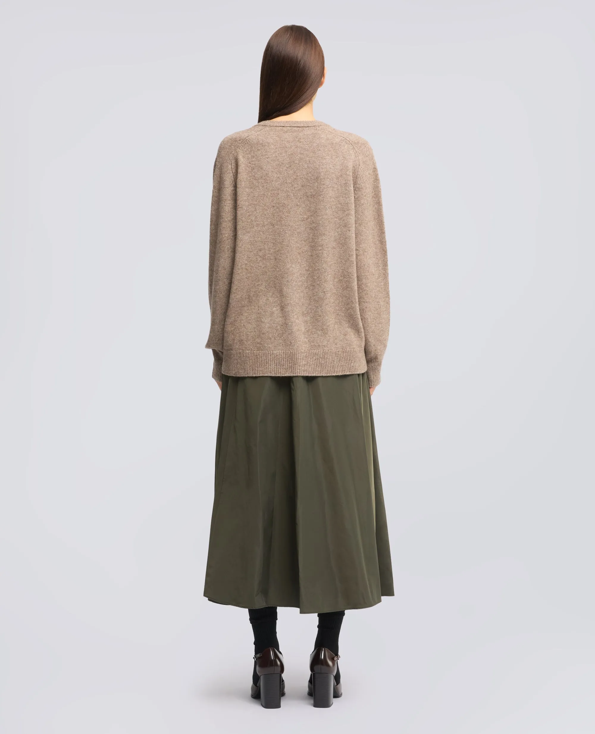 MAGLIA CON SCOLLO A V IN LANA, YAK E CASHMERE - TORTORA sold by Aspesi product image thumbnail 3