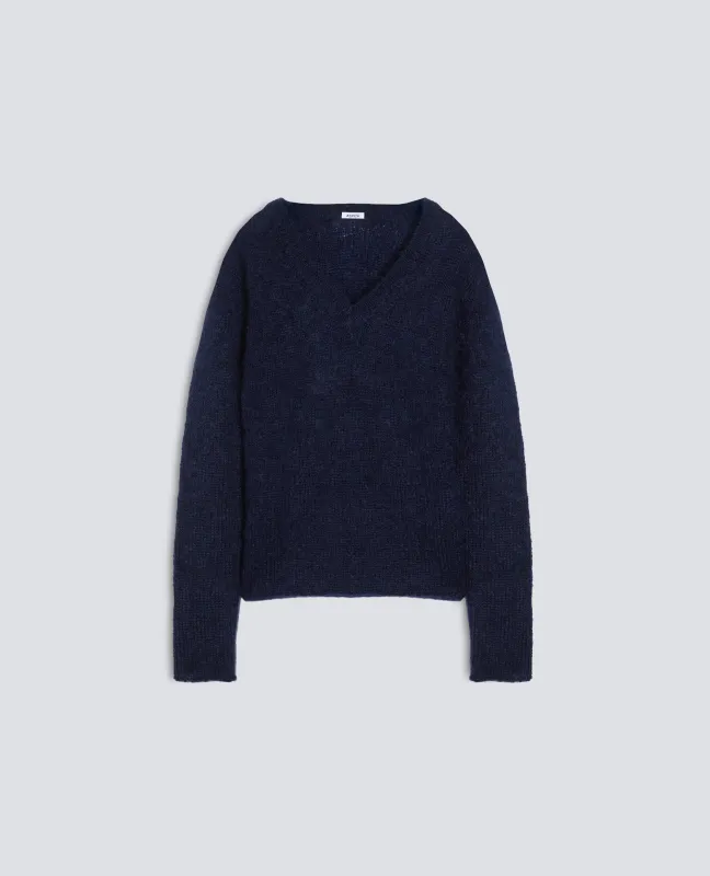 MAGLIA IN MOHAIR E LANA CON SCOLLO A V - BLU made by Aspesi