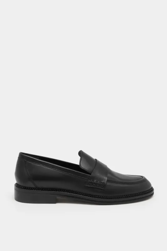 Jada Leather Loafer sold by Assembly Label