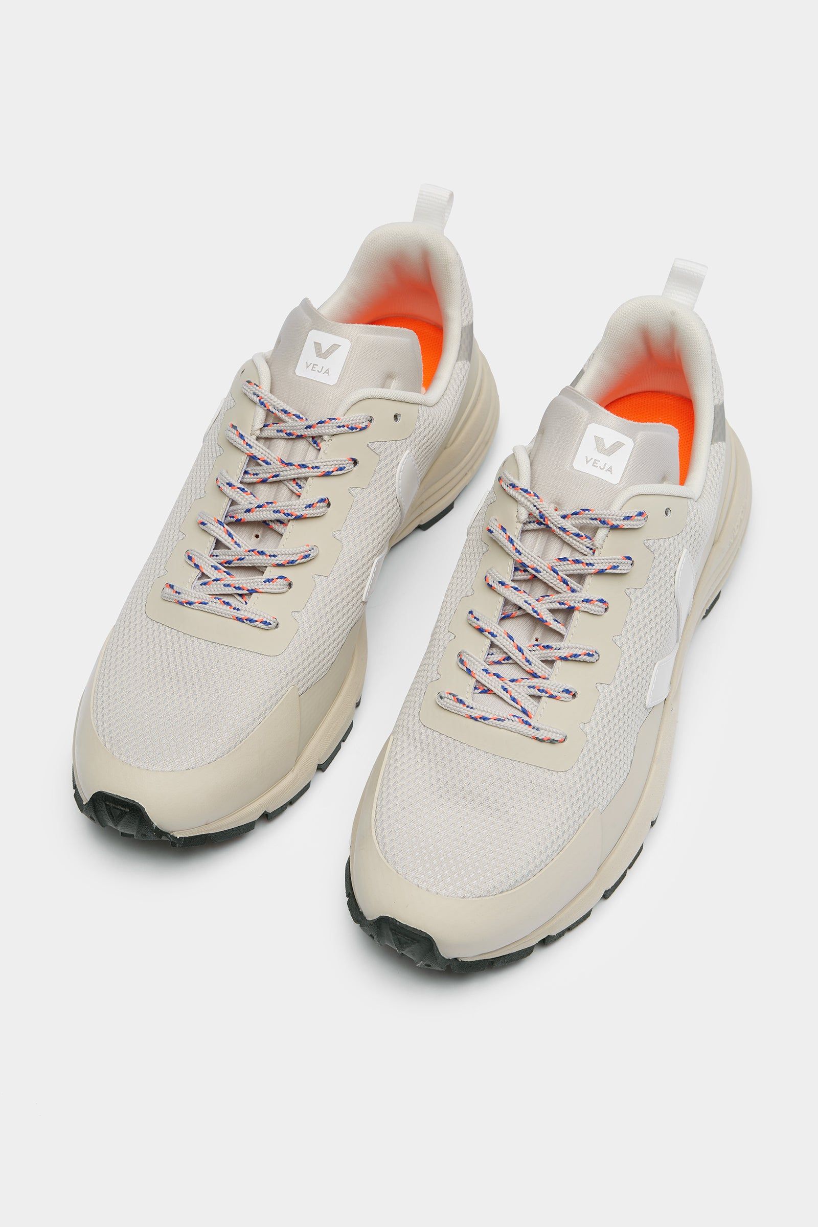 Veja Dekkan sold by Assembly Label product image thumbnail 2