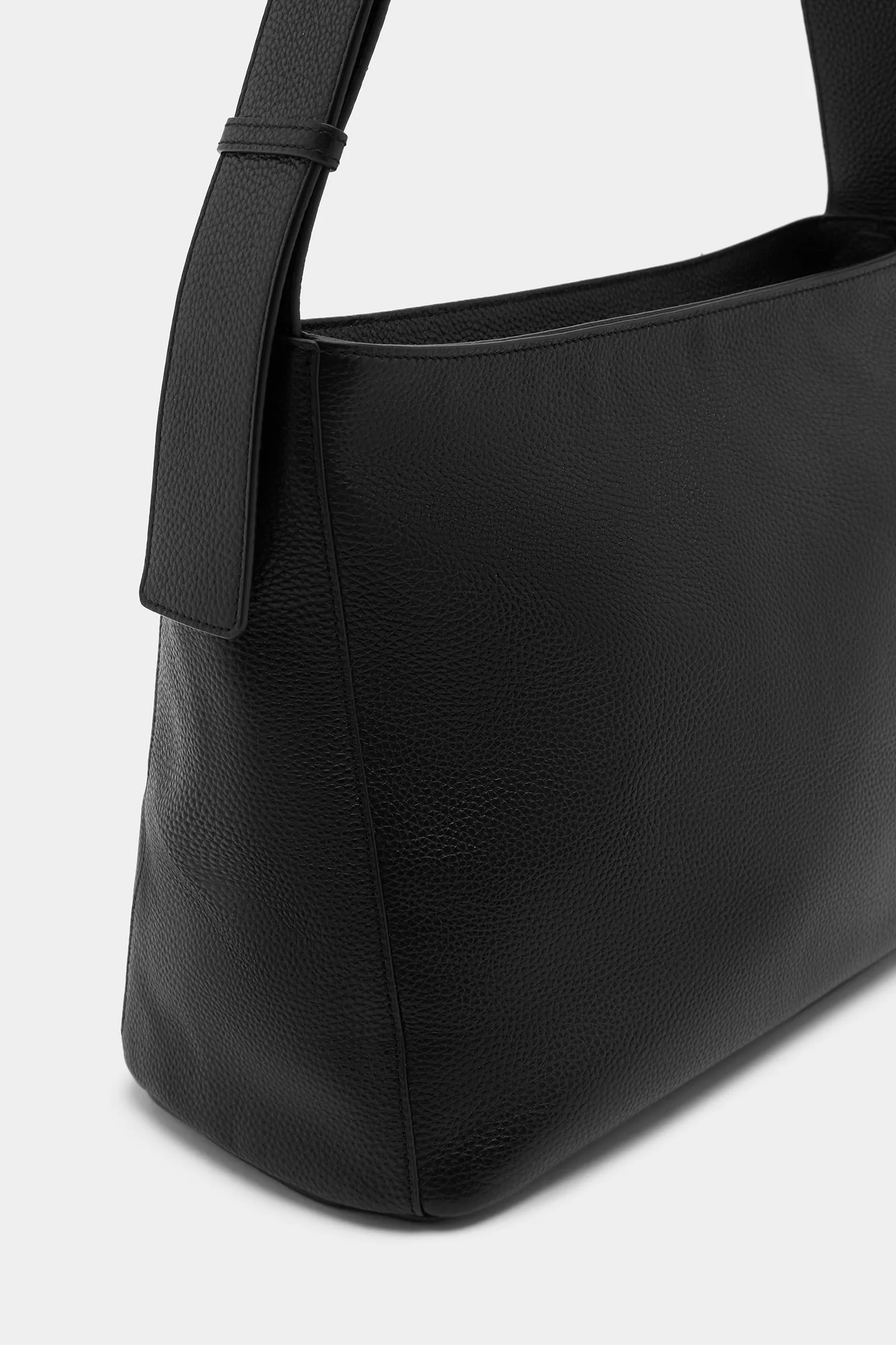 Hazel Leather Bag sold by Assembly Label product image thumbnail 2