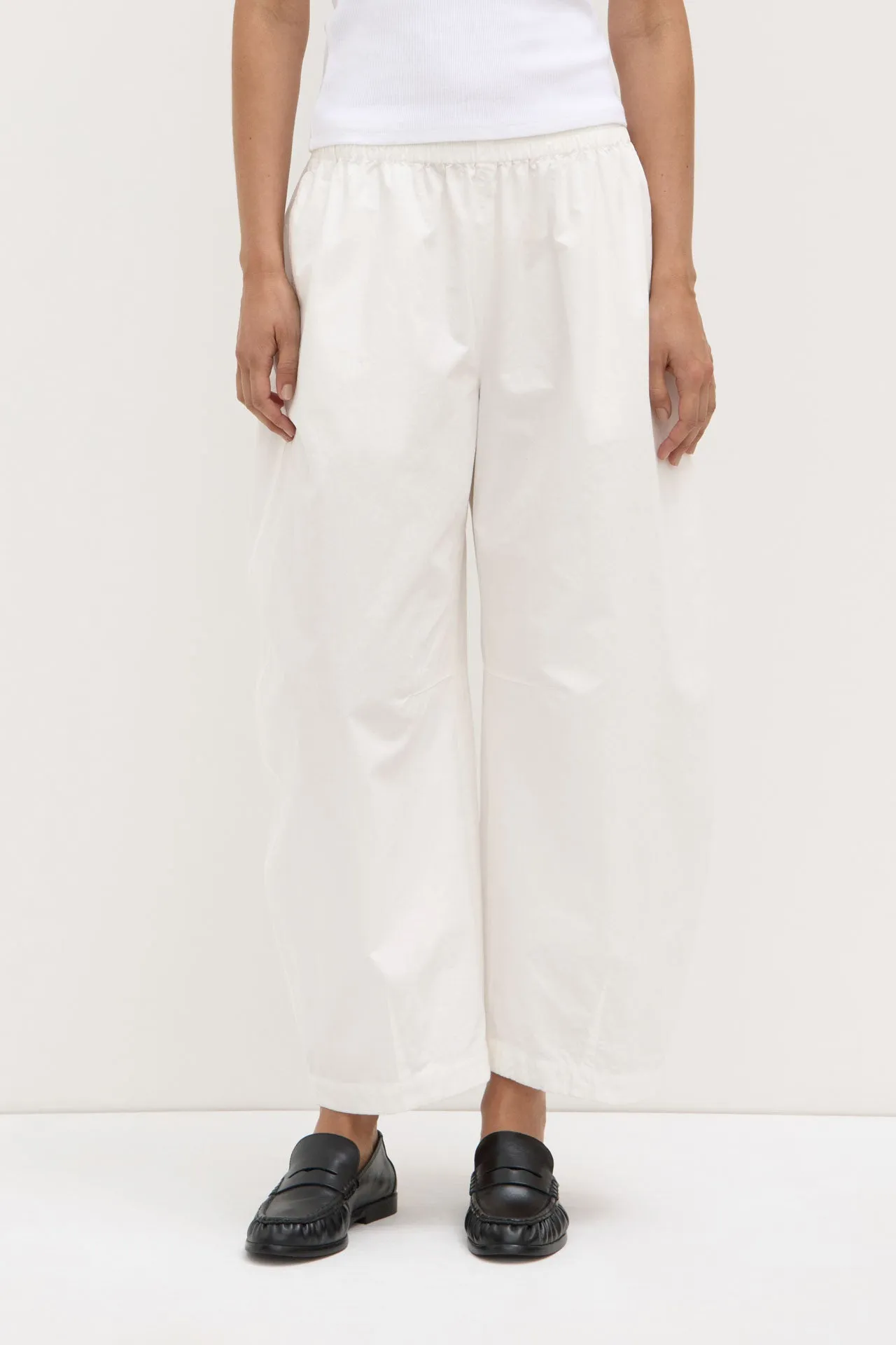Lola Barrel Pant sold by Assembly Label product image thumbnail 2