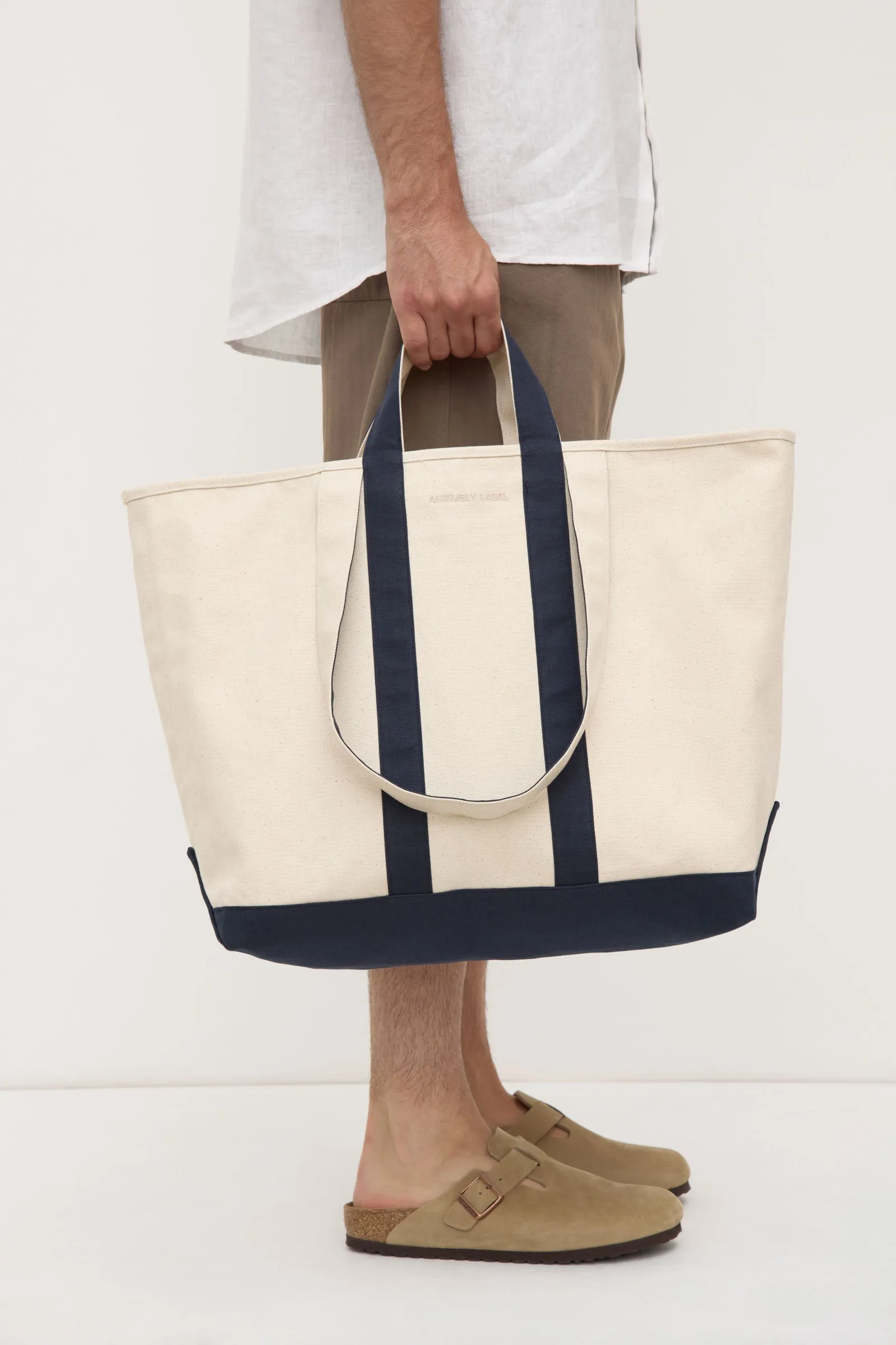 Canvas Weekend Bag sold by Assembly Label product image thumbnail 2