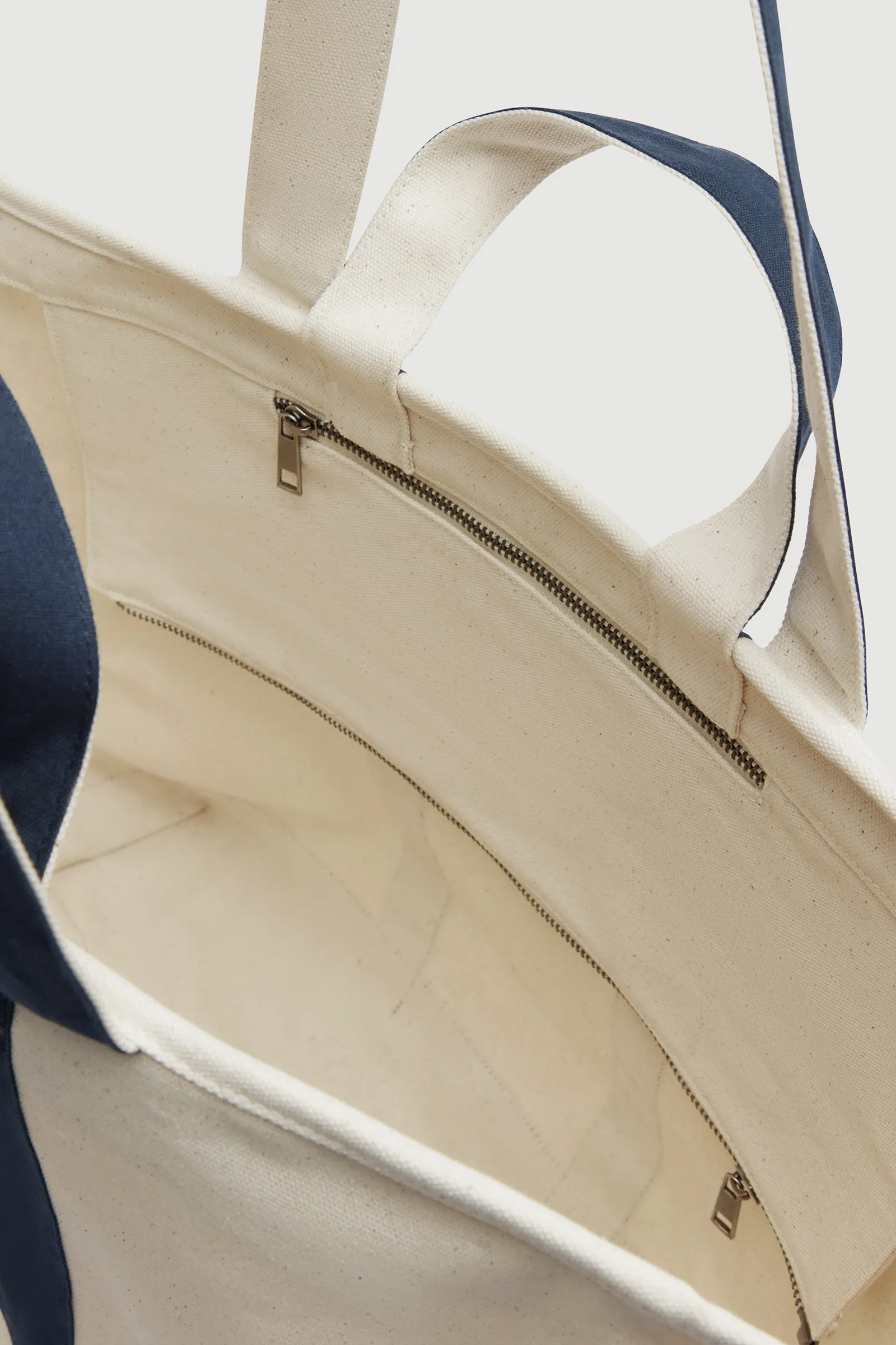 Canvas Weekend Bag sold by Assembly Label product image thumbnail 5