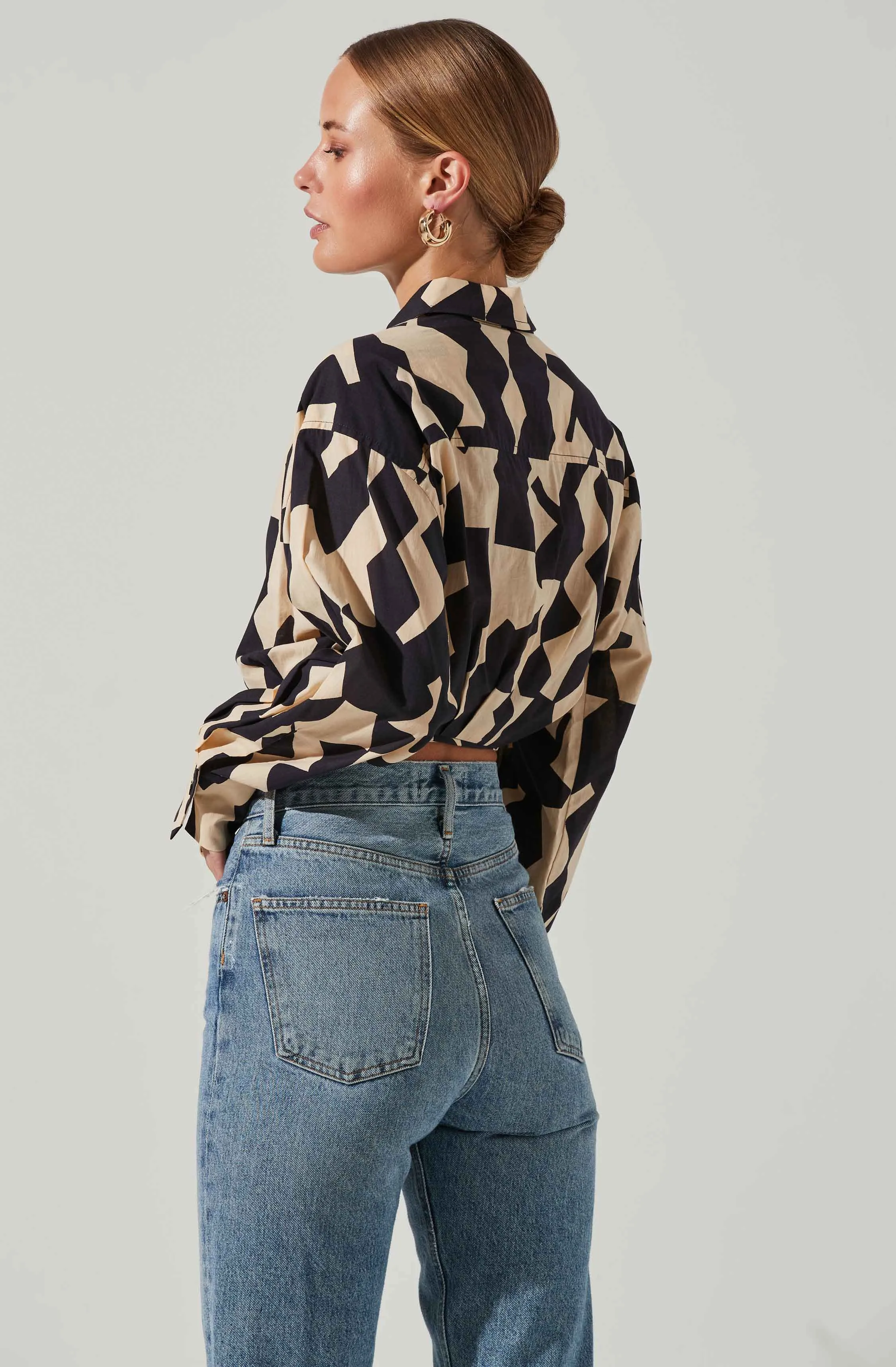 Claude Cropped Geo Print Button Down Tie Waist Top sold by Astr product image thumbnail 4