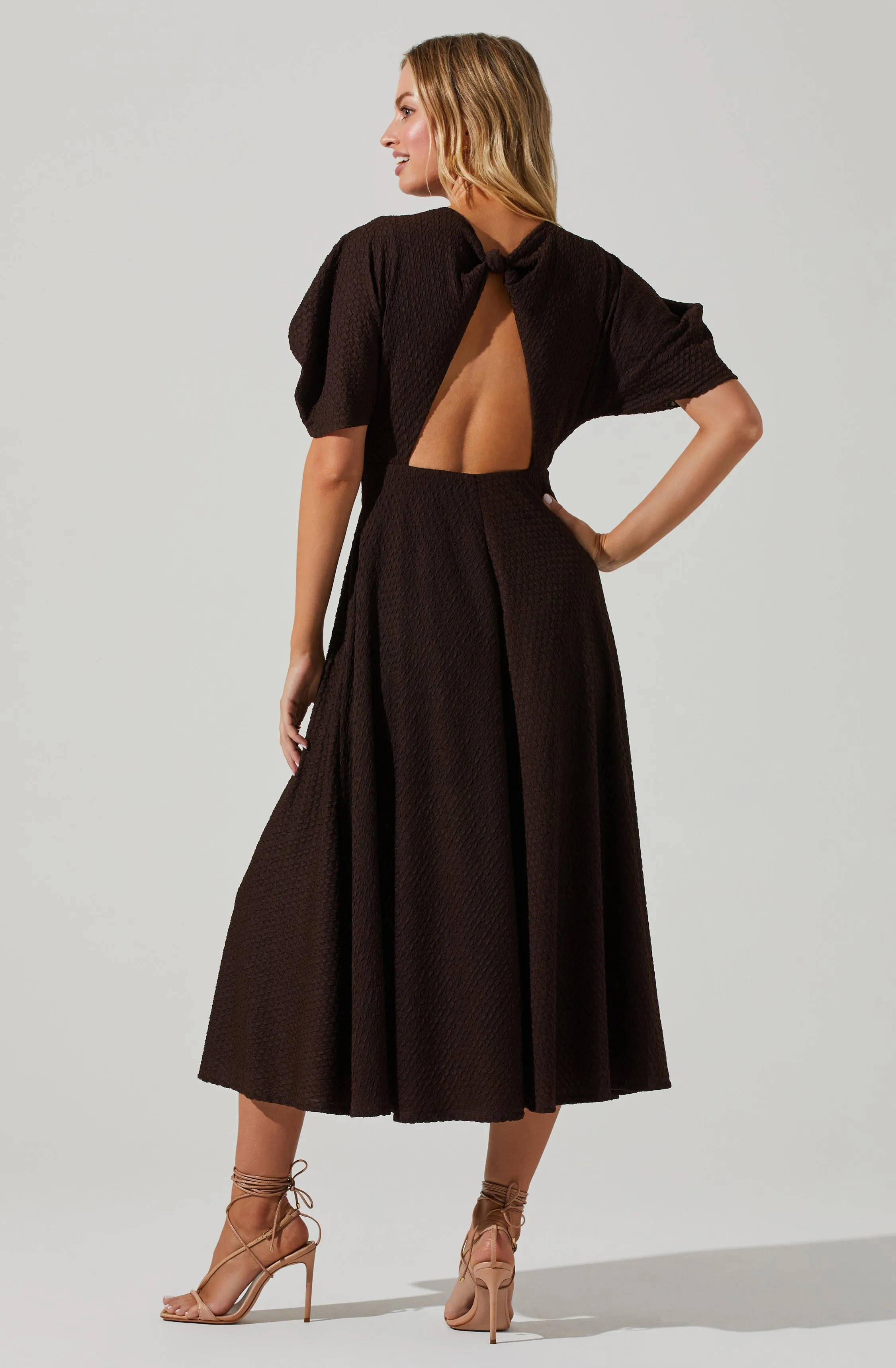 Manola Cutout Puff Sleeve Midi Dress sold by Astr product image thumbnail 5