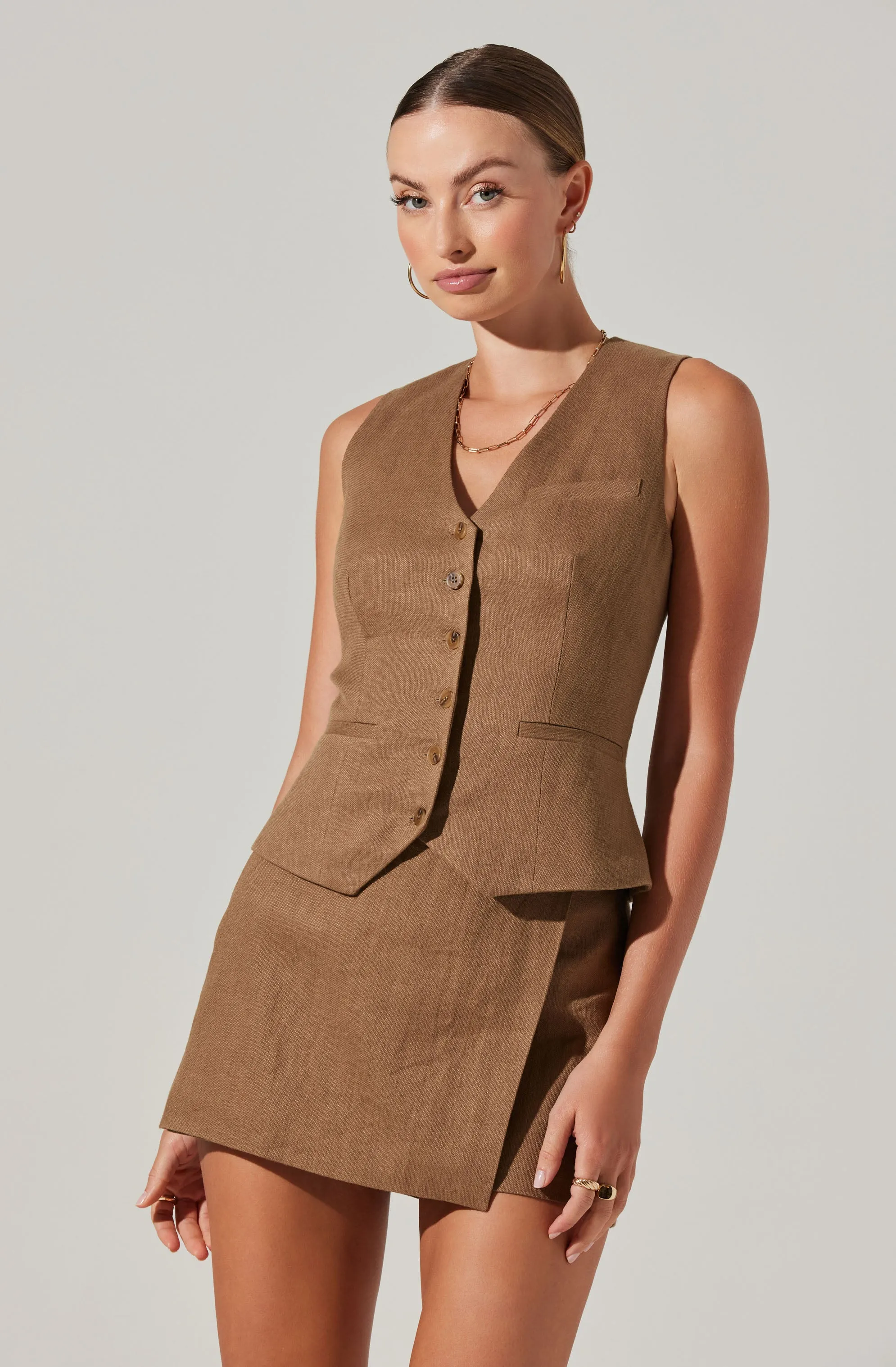 Kaiko Linen Vest sold by Astr product image thumbnail 3