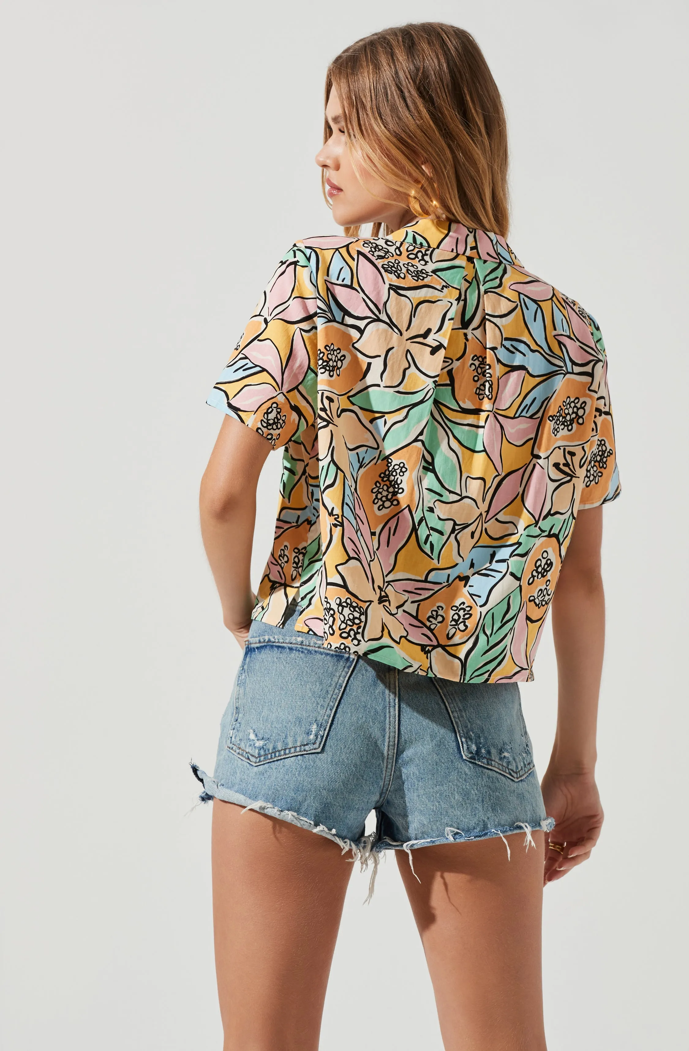 Tourist Tropical Print Short Sleeve Top sold by Astr product image thumbnail 5