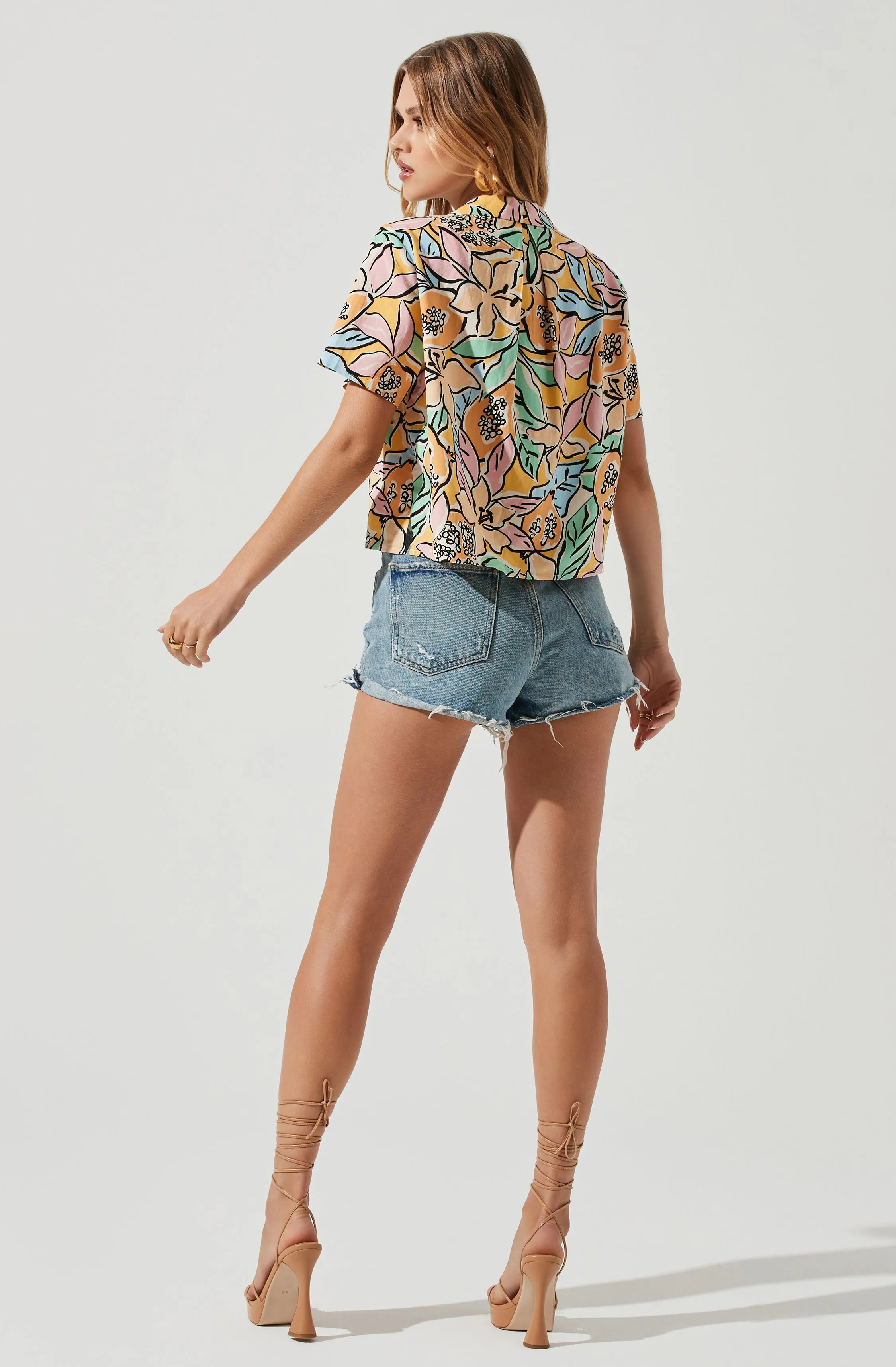 Tourist Tropical Print Short Sleeve Top sold by Astr product image thumbnail 4