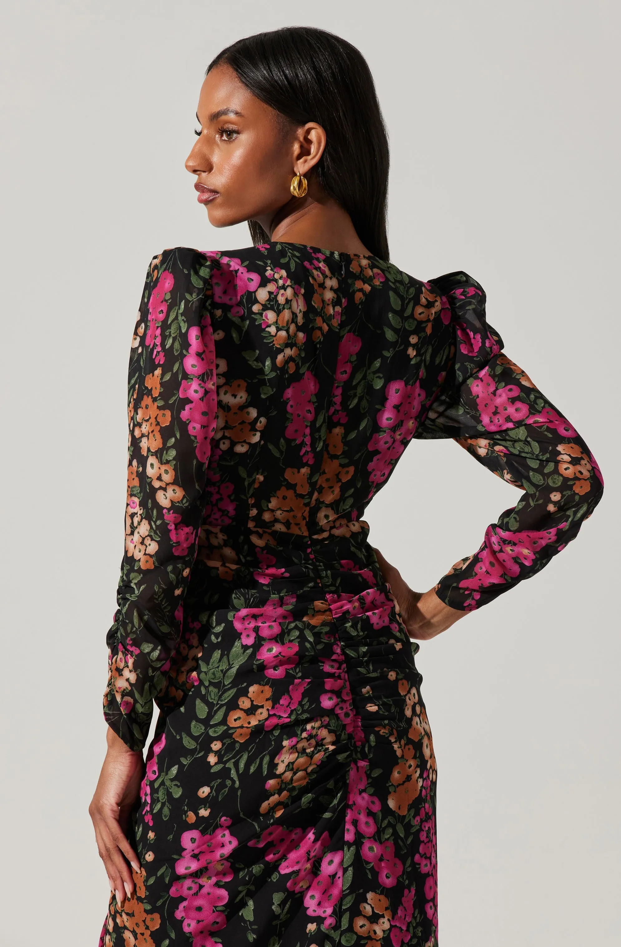 Floral Plunge Ruched Long Sleeve Midi Dress sold by Astr product image thumbnail 5