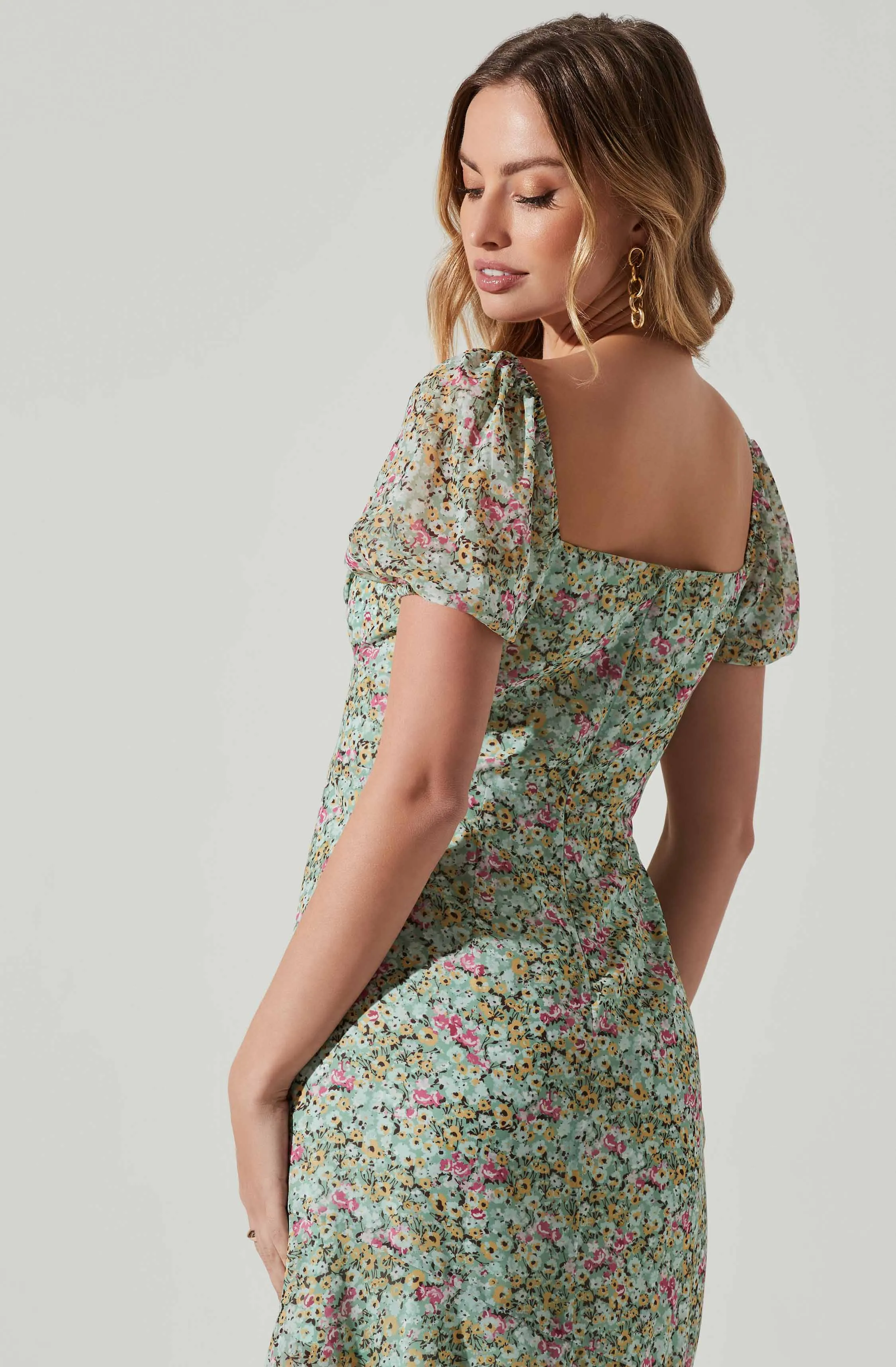 Aida Floral Puff Sleeve Midi Dress sold by Astr product image thumbnail 5