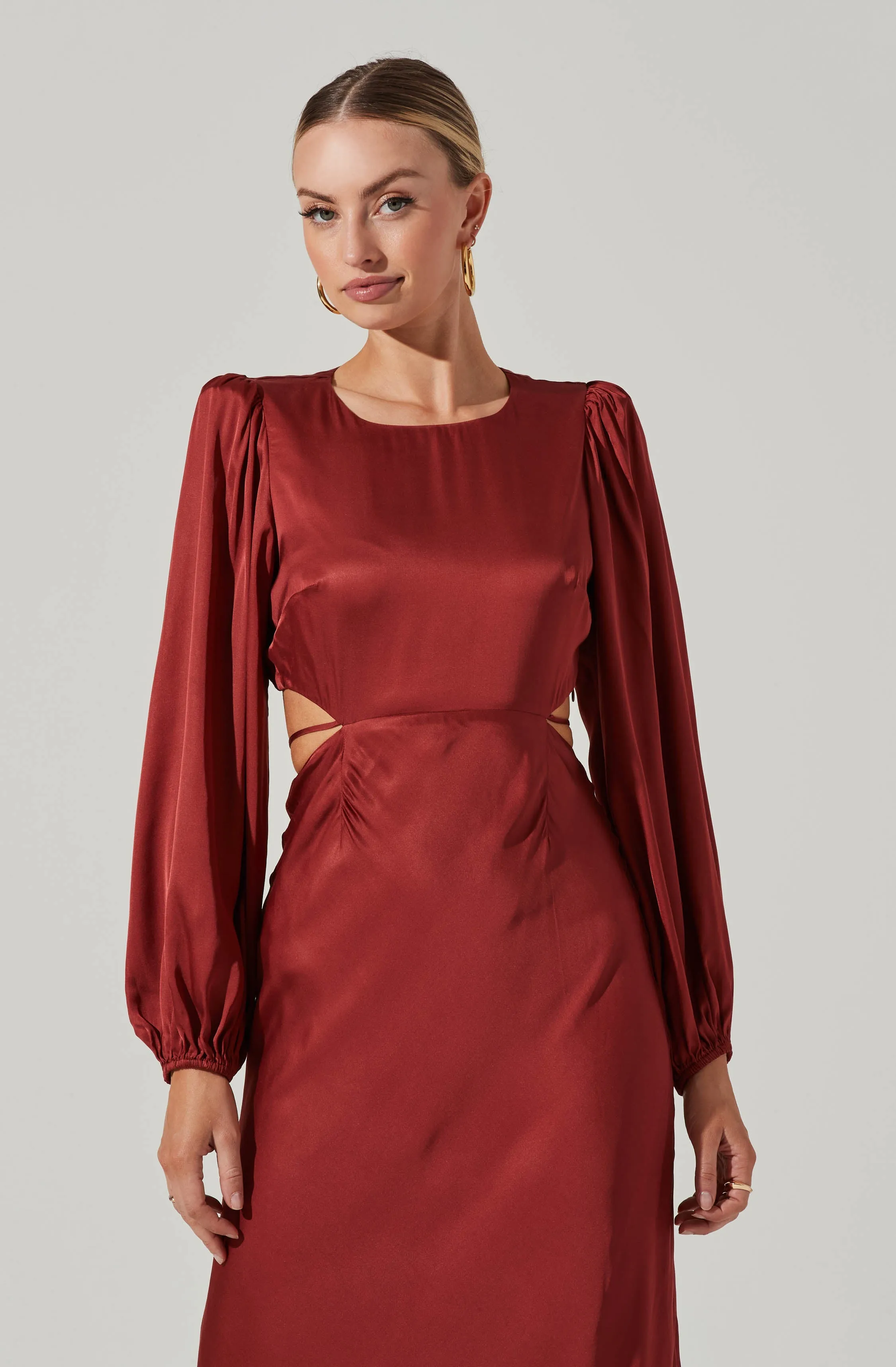 Quinn Cutout Long Sleeve Midi Dress sold by Astr product image thumbnail 4