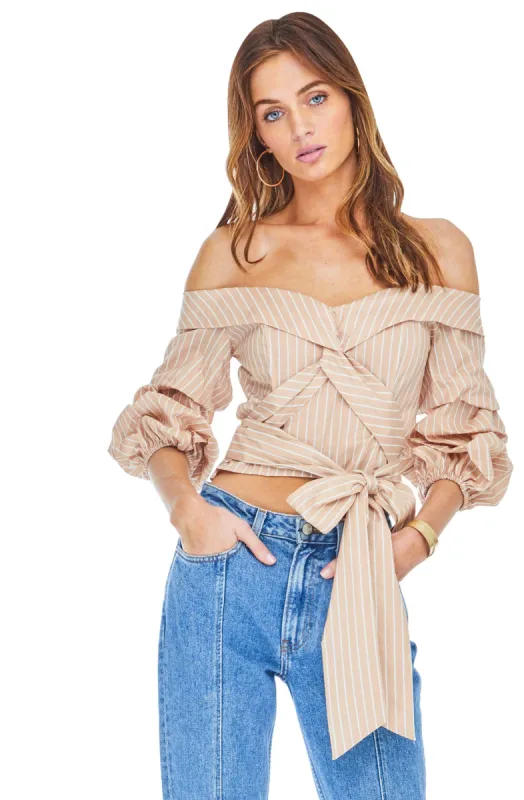 Carrie Top sold by Astr