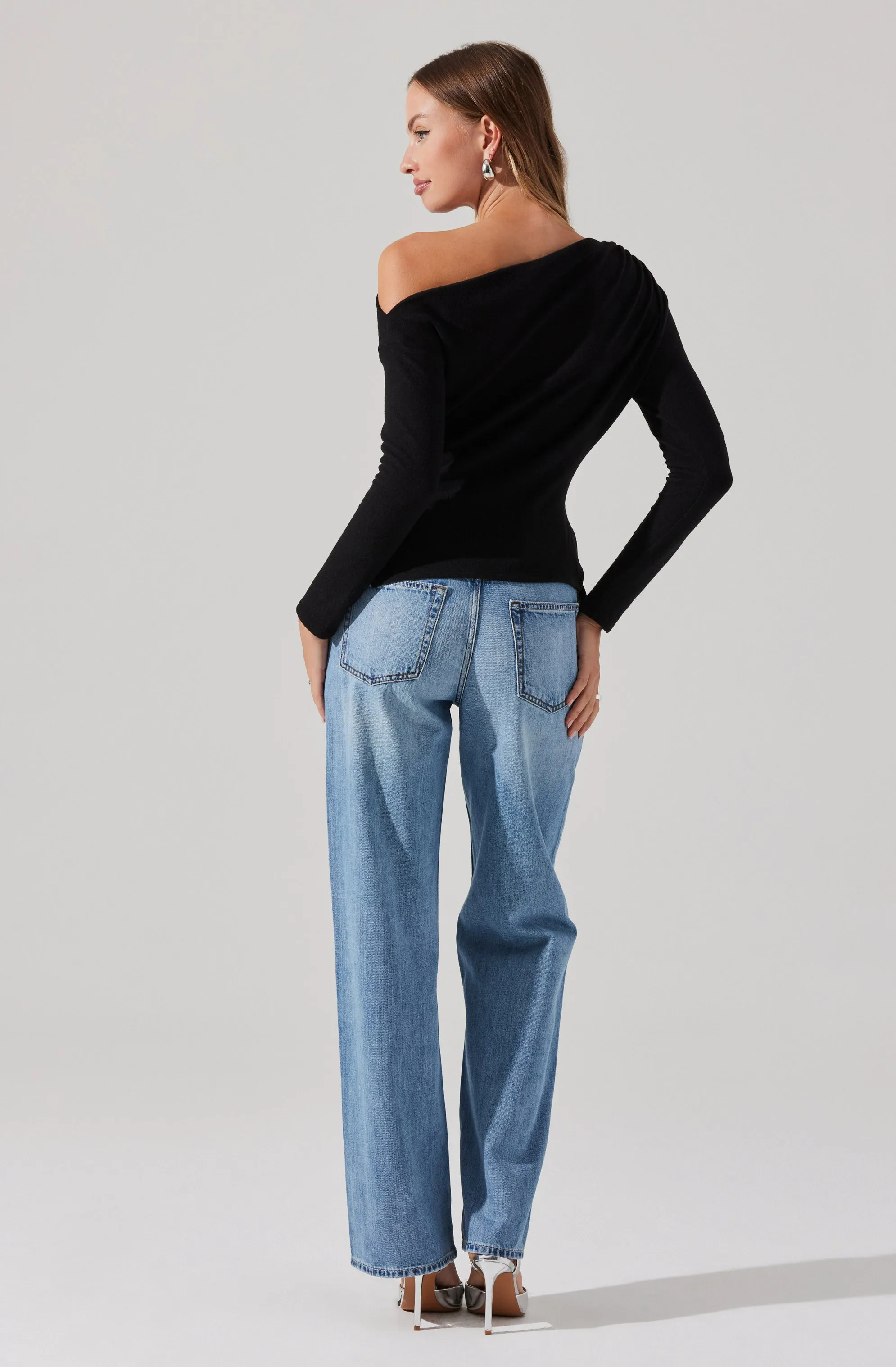 Asymmetrical Off Shoulder Tie Knit Top sold by Astr product image thumbnail 5