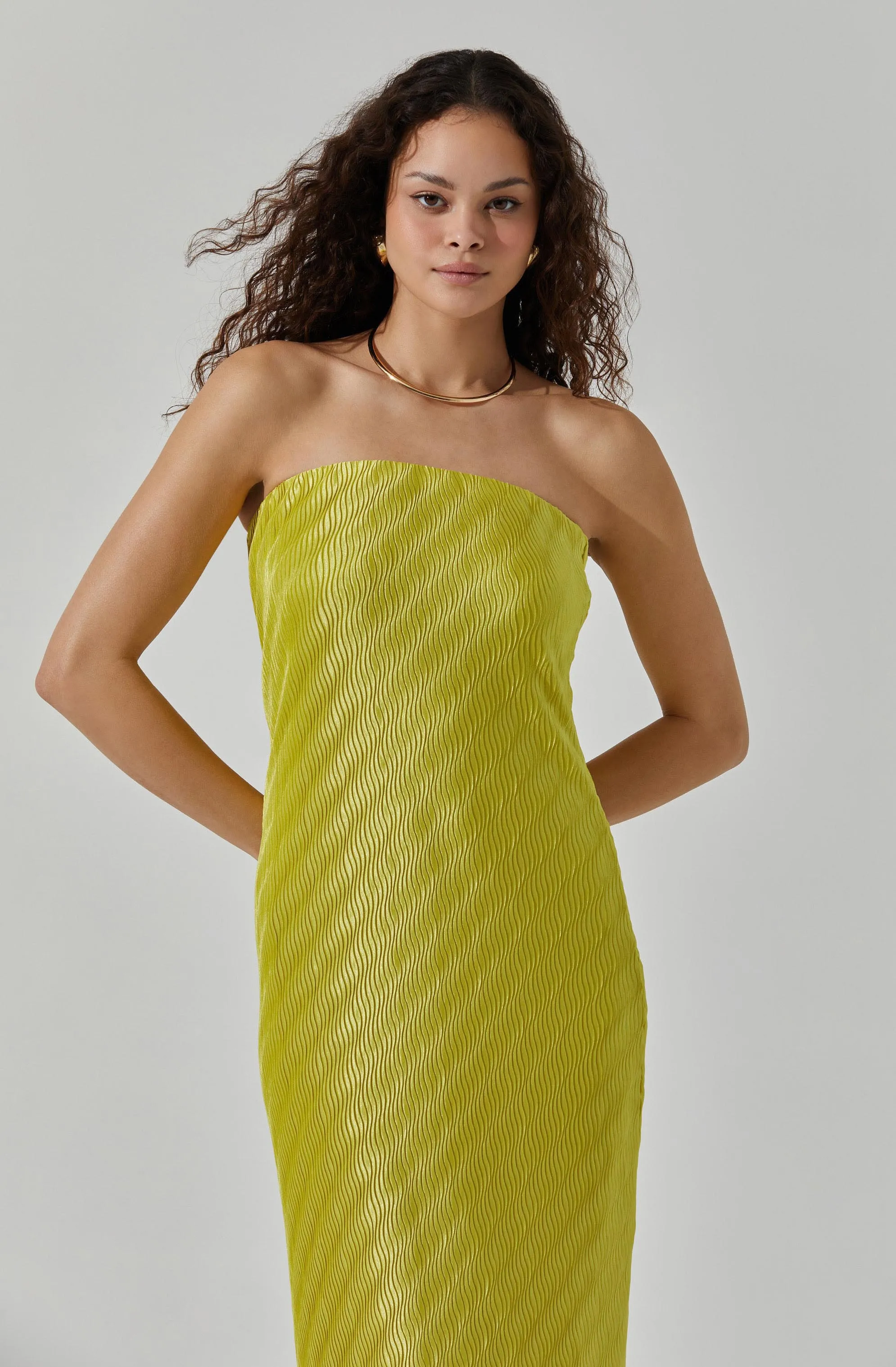 Plisse Tube Midi Dress sold by Astr product image thumbnail 4