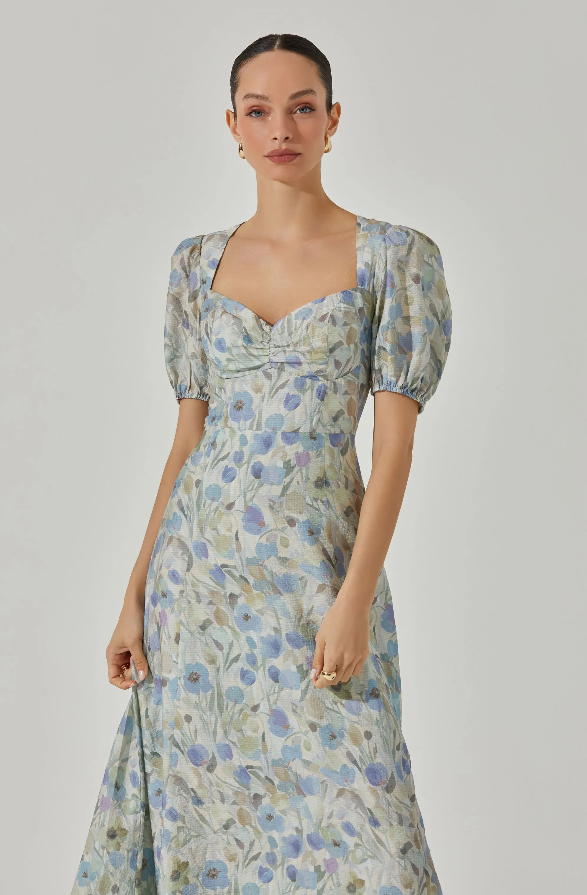 Sweetheart Puff Sleeve Midi Dress sold by Astr product image thumbnail 2