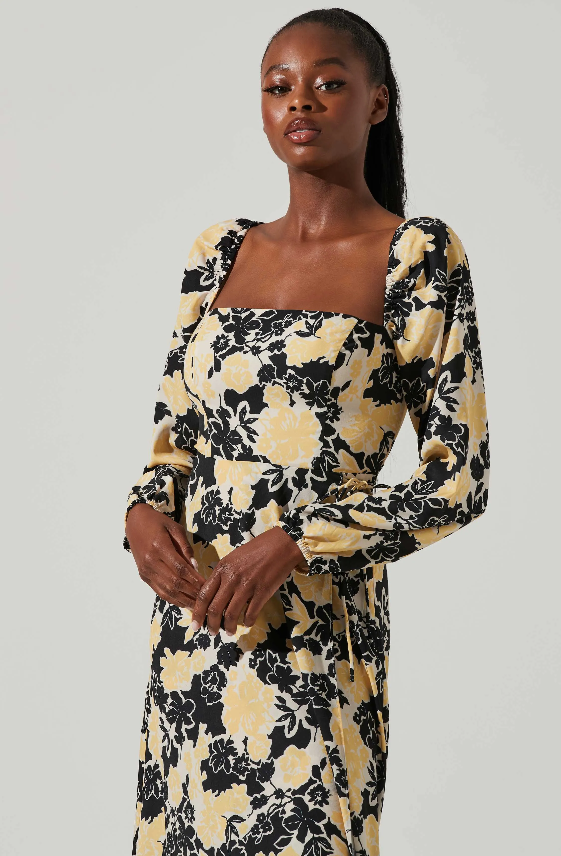 Hayden Floral Square Neck Tie Waist Midi Dress sold by Astr product image thumbnail 2