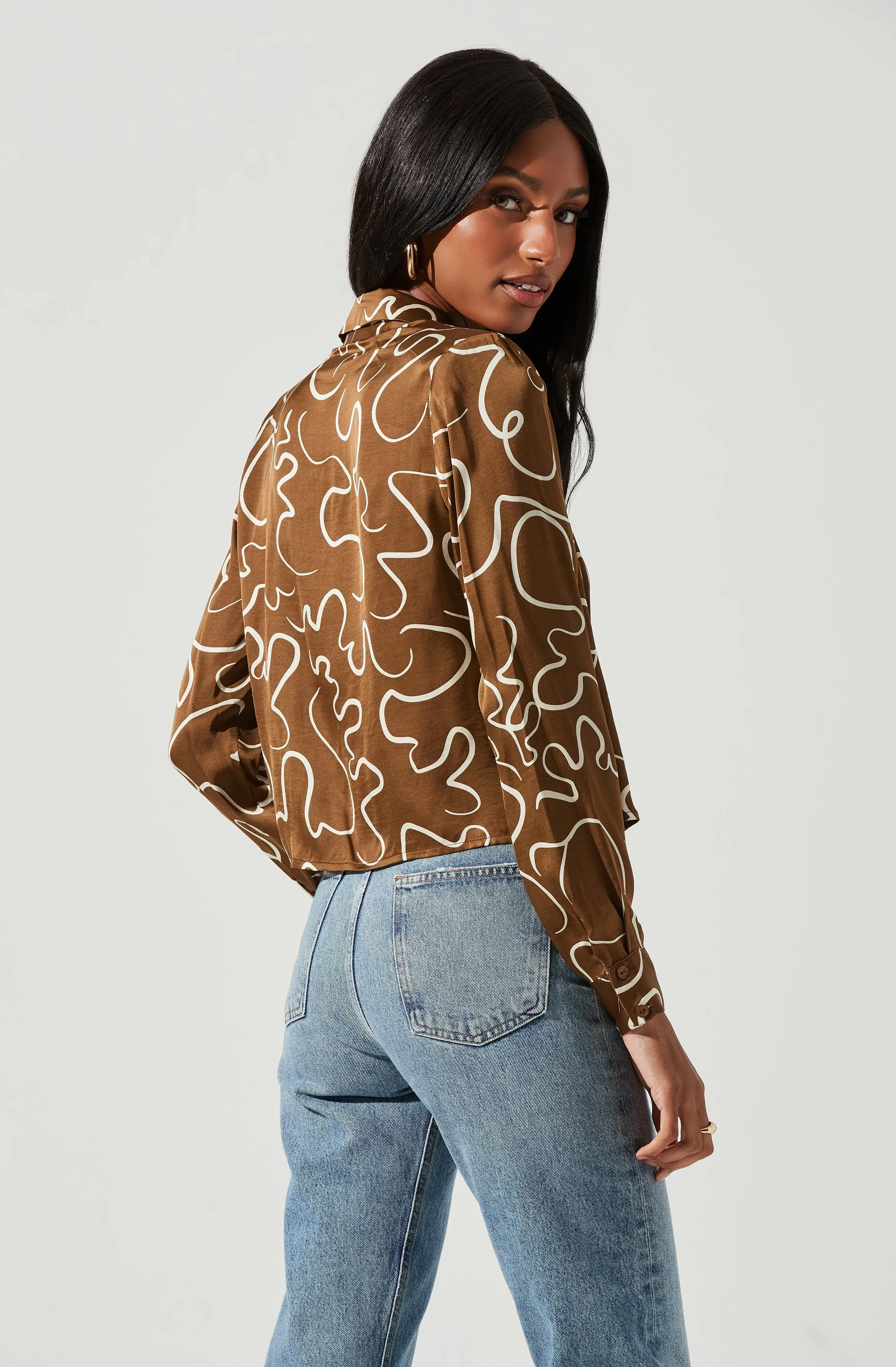 Yesenia Abstract Print Button Down Top sold by Astr product image thumbnail 4