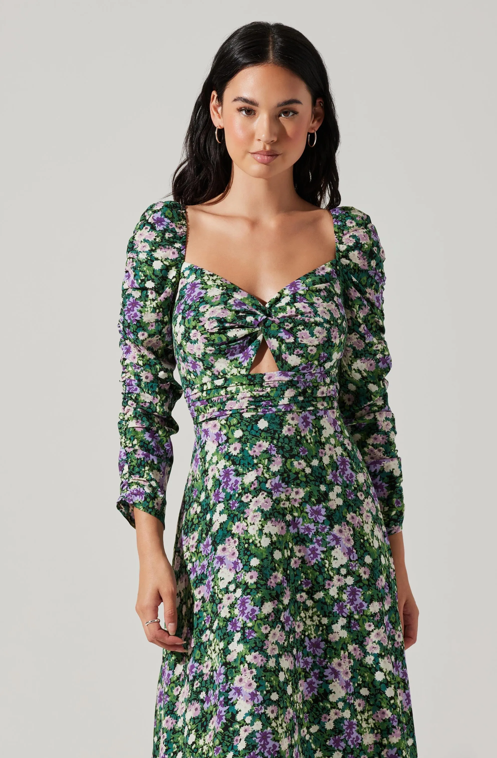 Floral Long Sleeve Twist Keyhole Front Midi Dress sold by Astr product image thumbnail 4