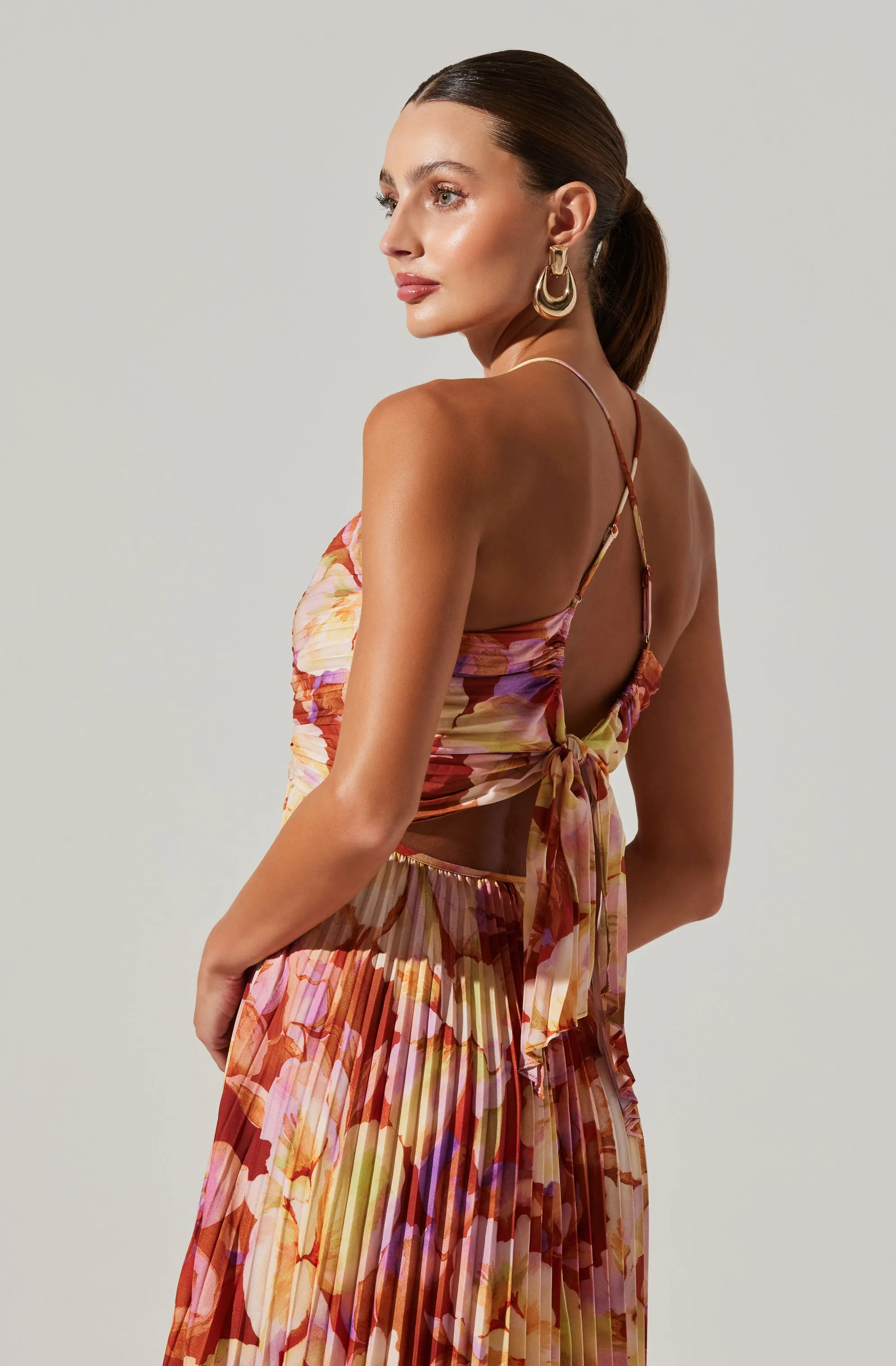 Blythe Floral Plisse Midi Dress sold by Astr product image thumbnail 4