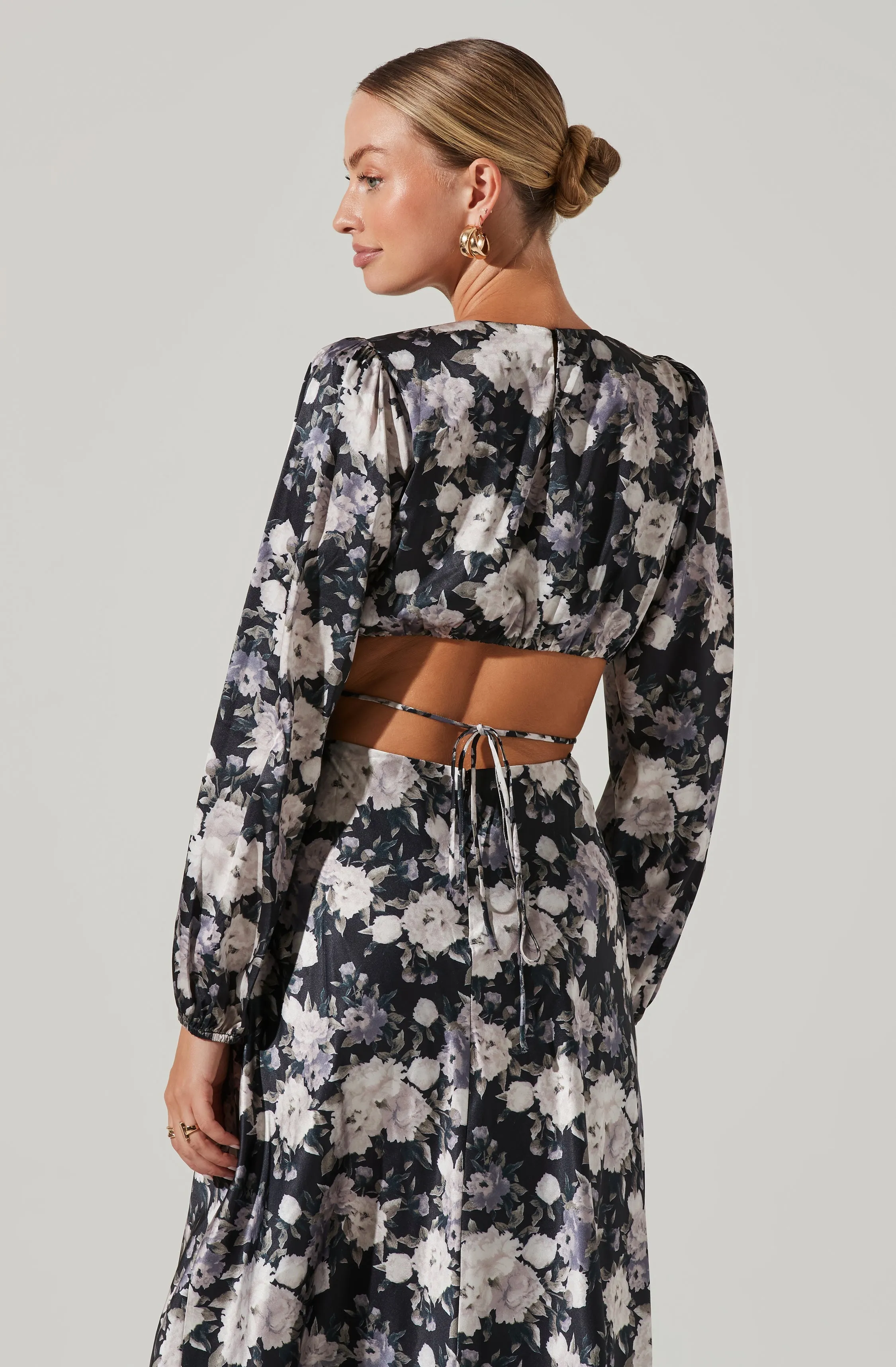 Quinn Floral Cutout Midi Dress sold by Astr product image thumbnail 4
