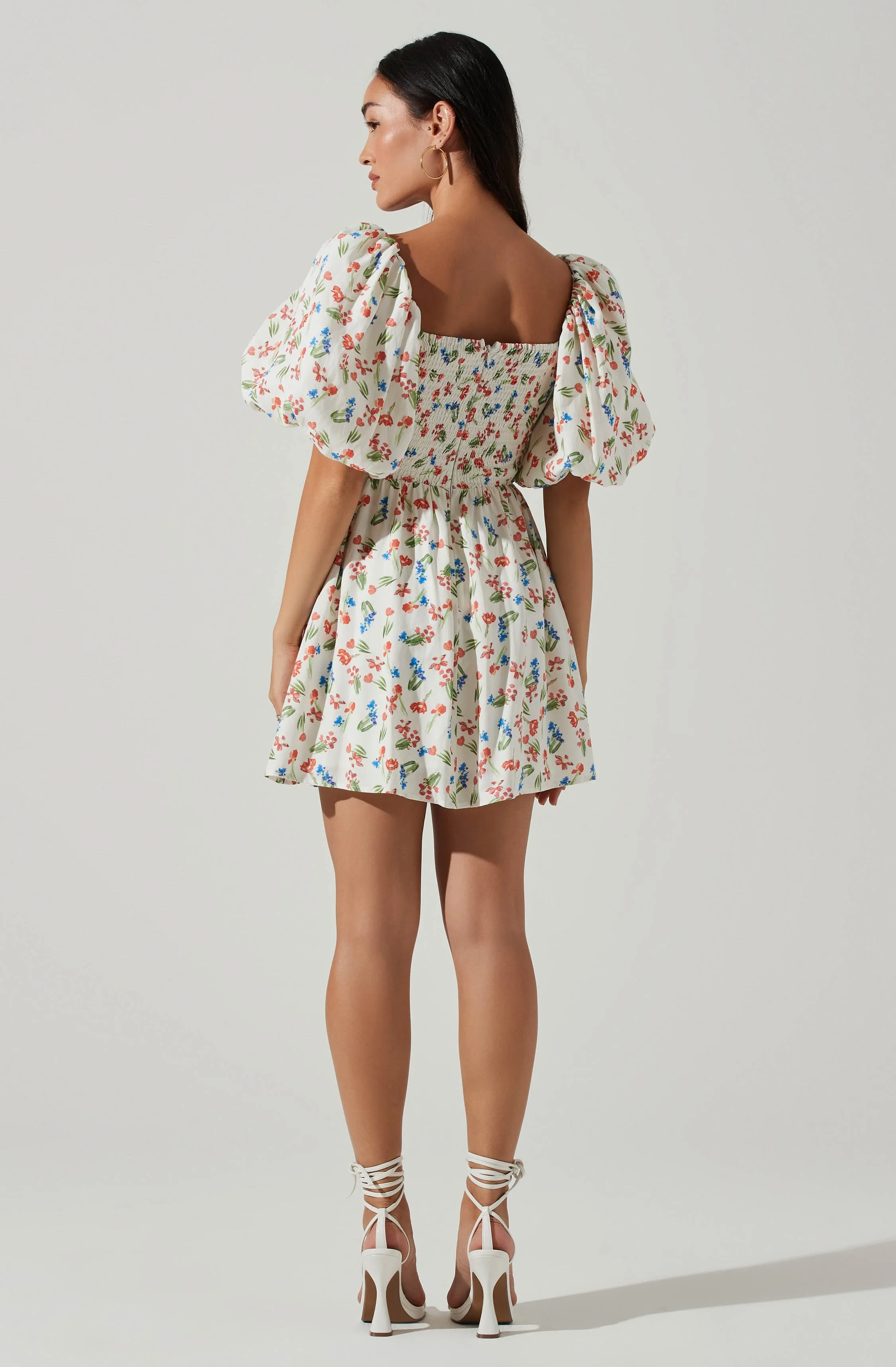 Serilda Cutout Puff Sleeve Floral Mini Dress sold by Astr product image thumbnail 4