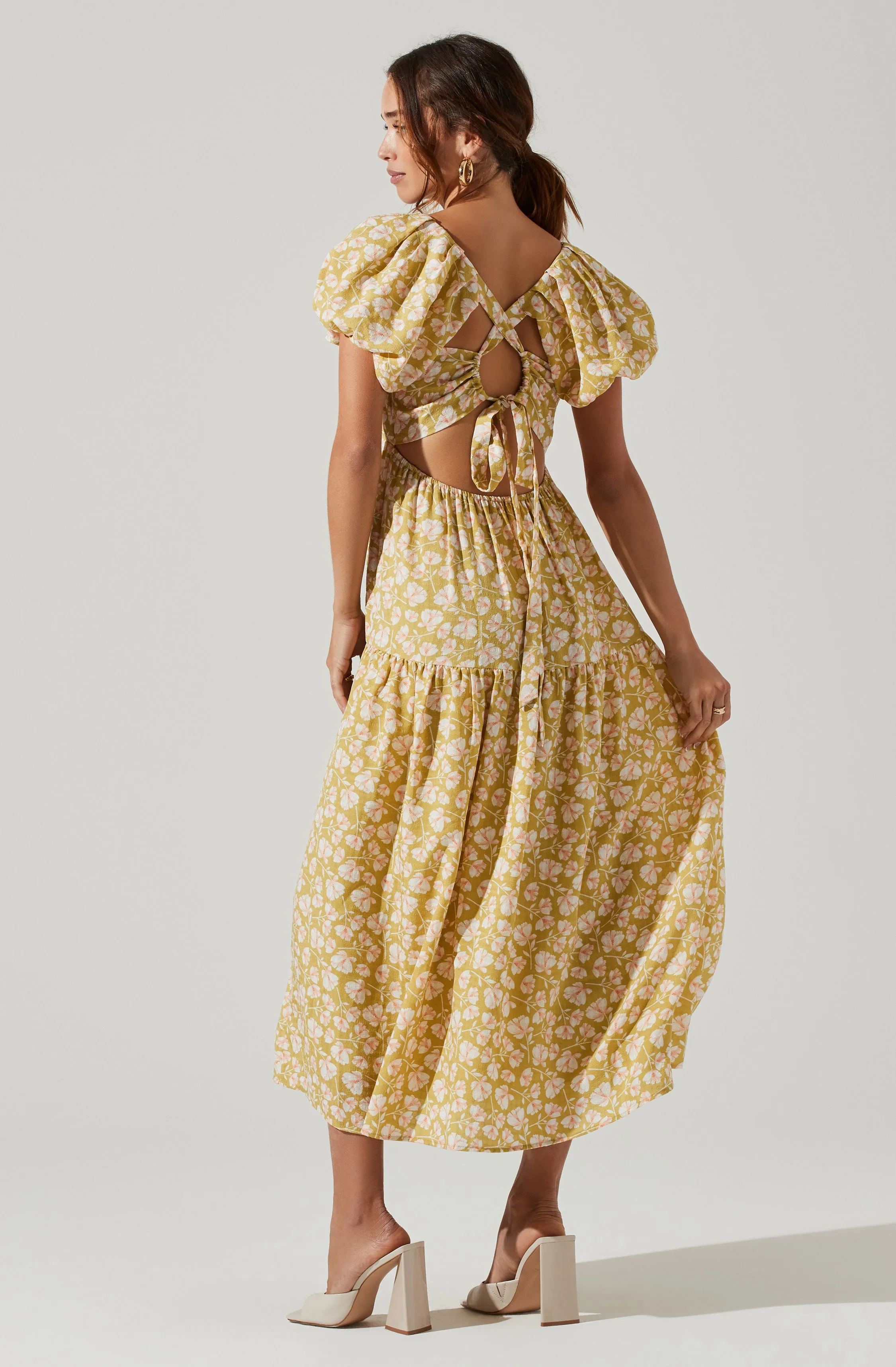 Bubble Sleeve Floral Tiered Midi Dress sold by Astr product image thumbnail 5