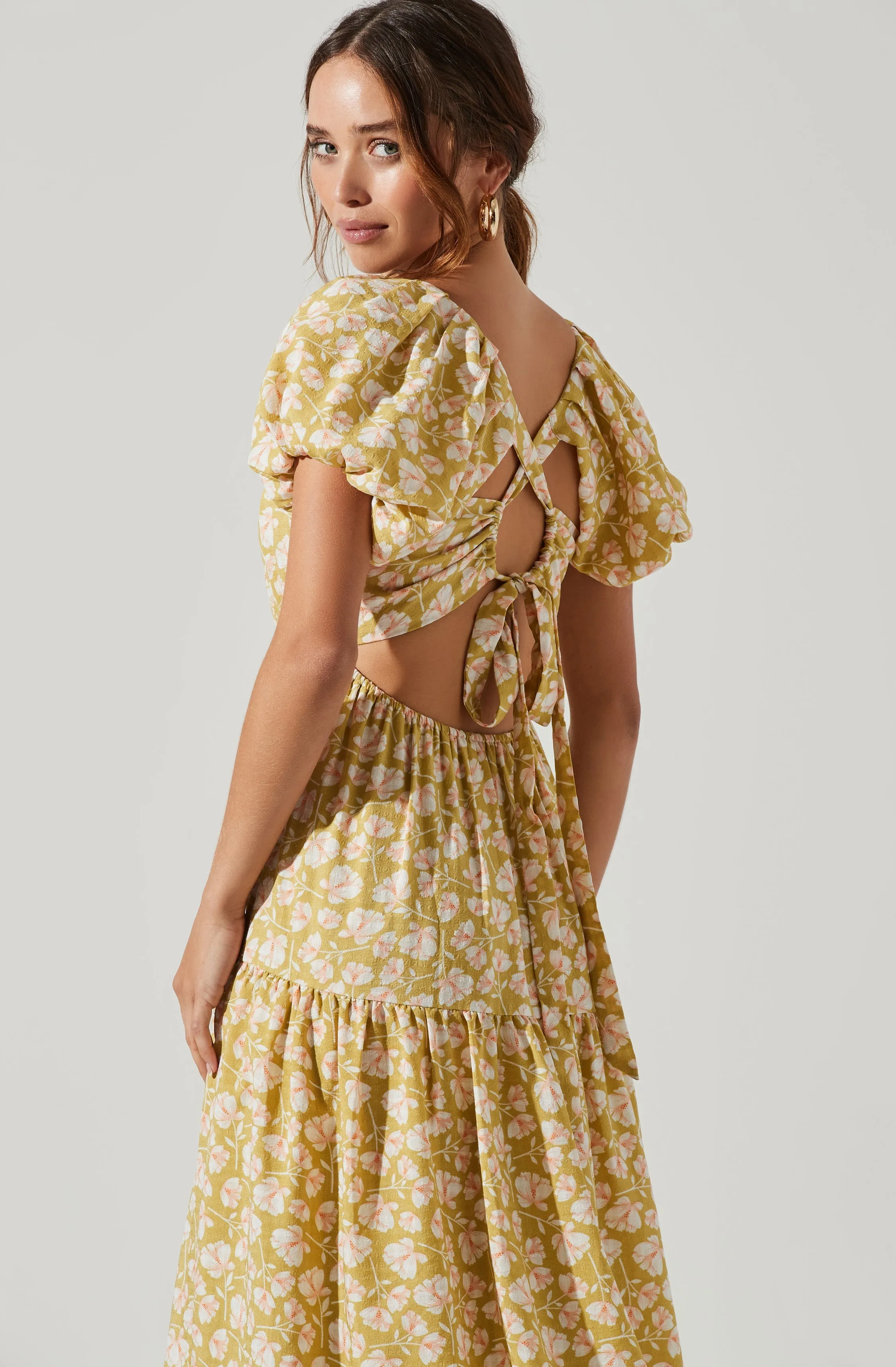 Bubble Sleeve Floral Tiered Midi Dress sold by Astr product image thumbnail 4