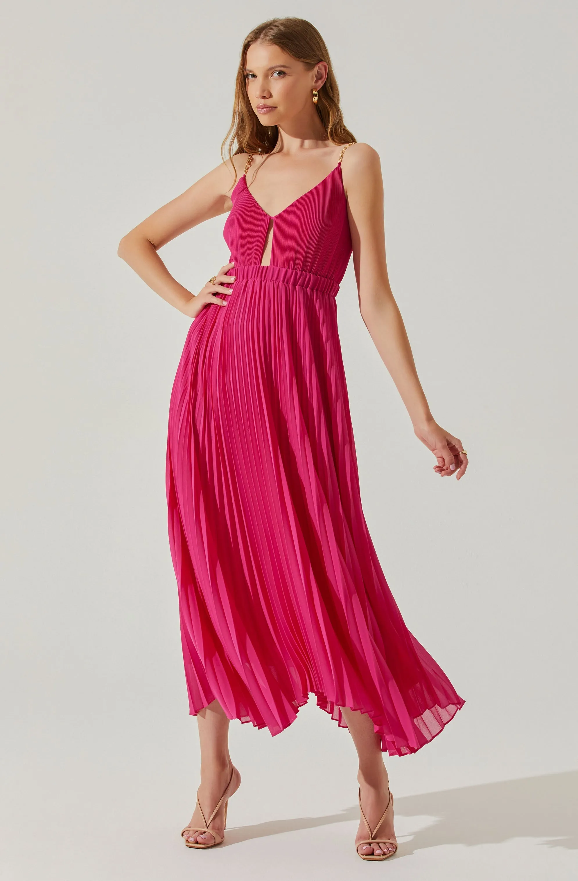Loralee Pleated Midi Dress sold by Astr product image thumbnail 4