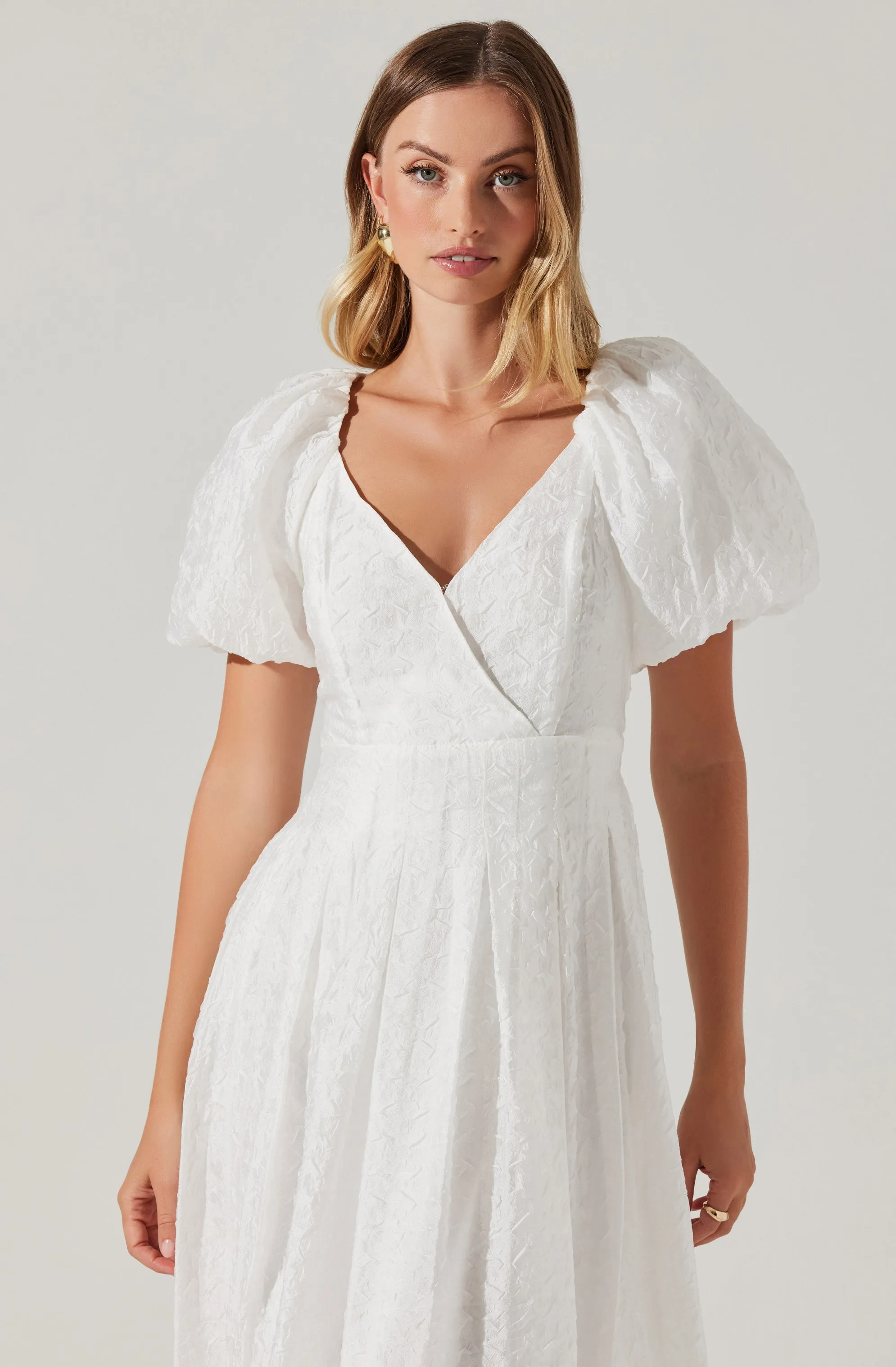 Linette Tonal Jacquard Midi Dress sold by Astr product image thumbnail 4