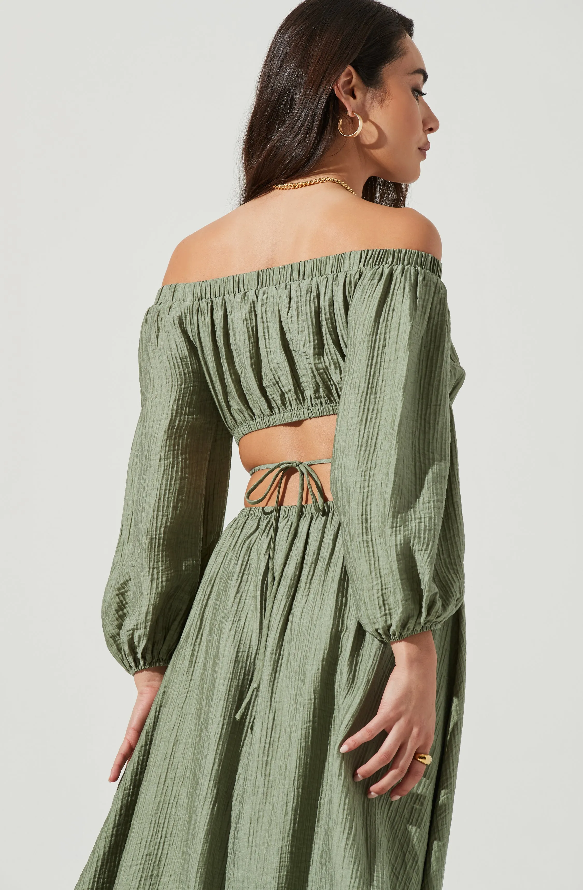 Cassian Cutout Off Shoulder Midi Dress sold by Astr product image thumbnail 3