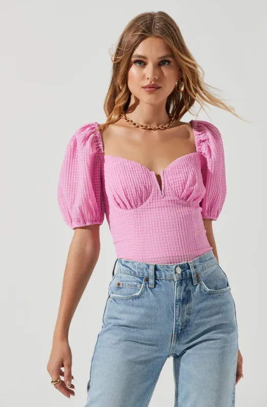 Daydreamer Sweetheart Seersucker Puff Sleeve Top sold by Astr