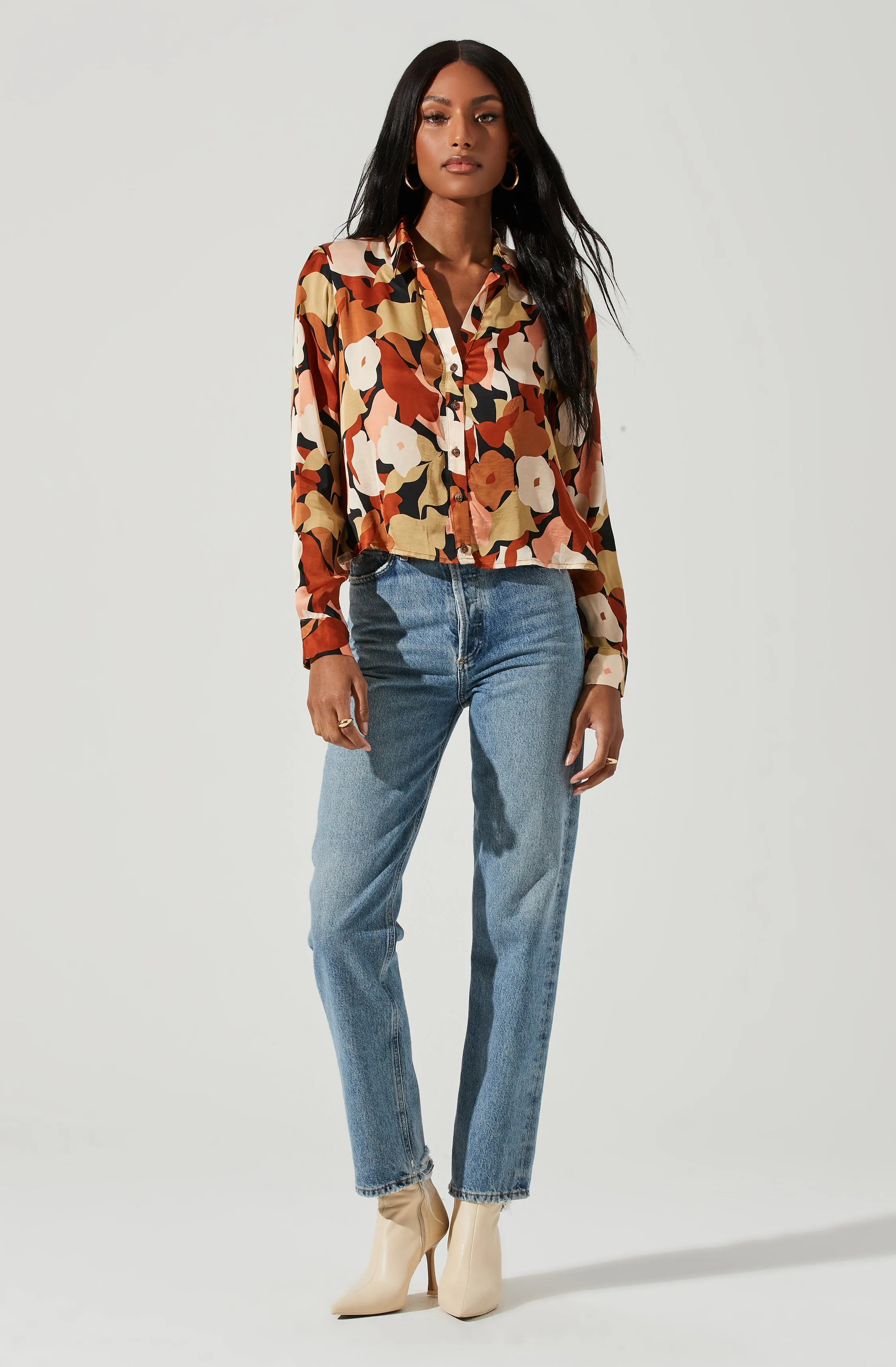 Yesenia Abstract Print Button Down Top sold by Astr product image thumbnail 2