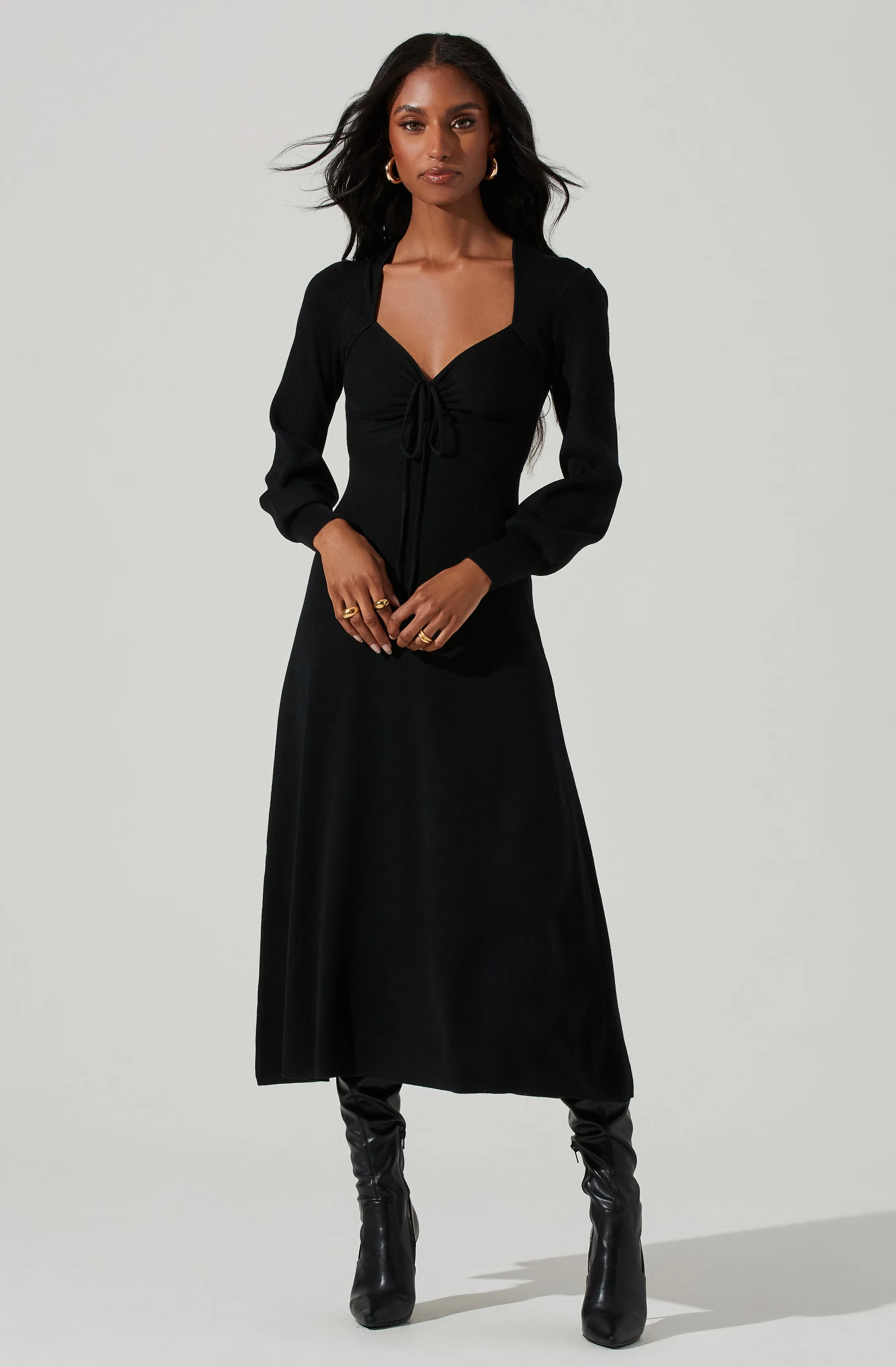 Genevieve Knit Sweetheart Long Sleeve Midi Dress sold by Astr