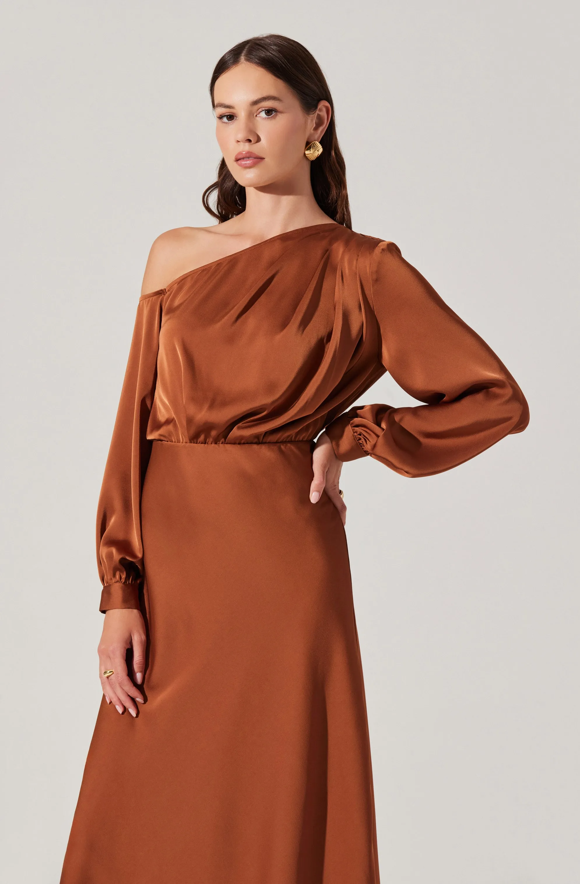 Elwood dress sold by Astr product image thumbnail 2
