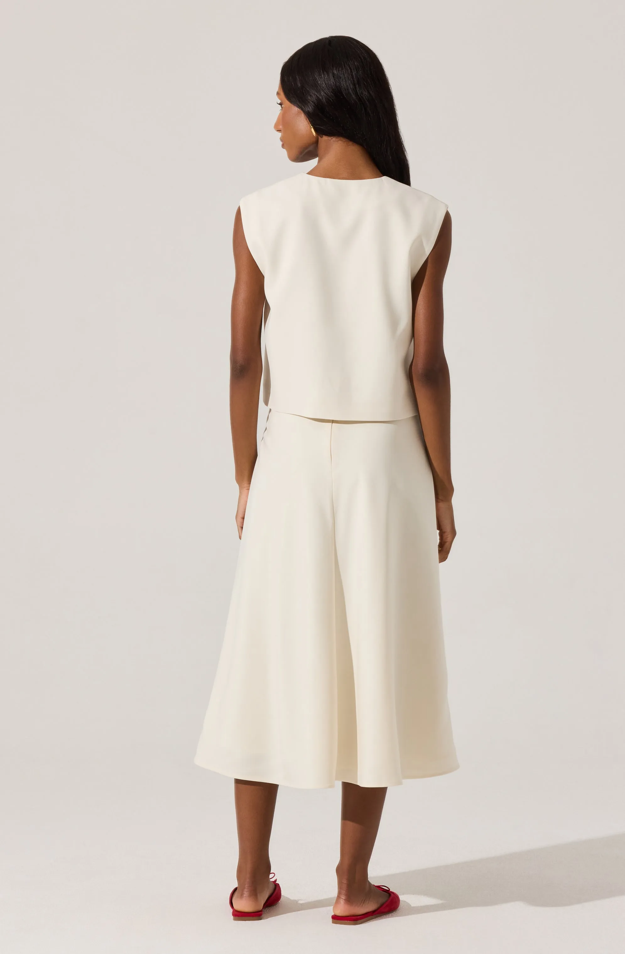 V-neck Tailored Sleeveless Top sold by Astr product image thumbnail 5