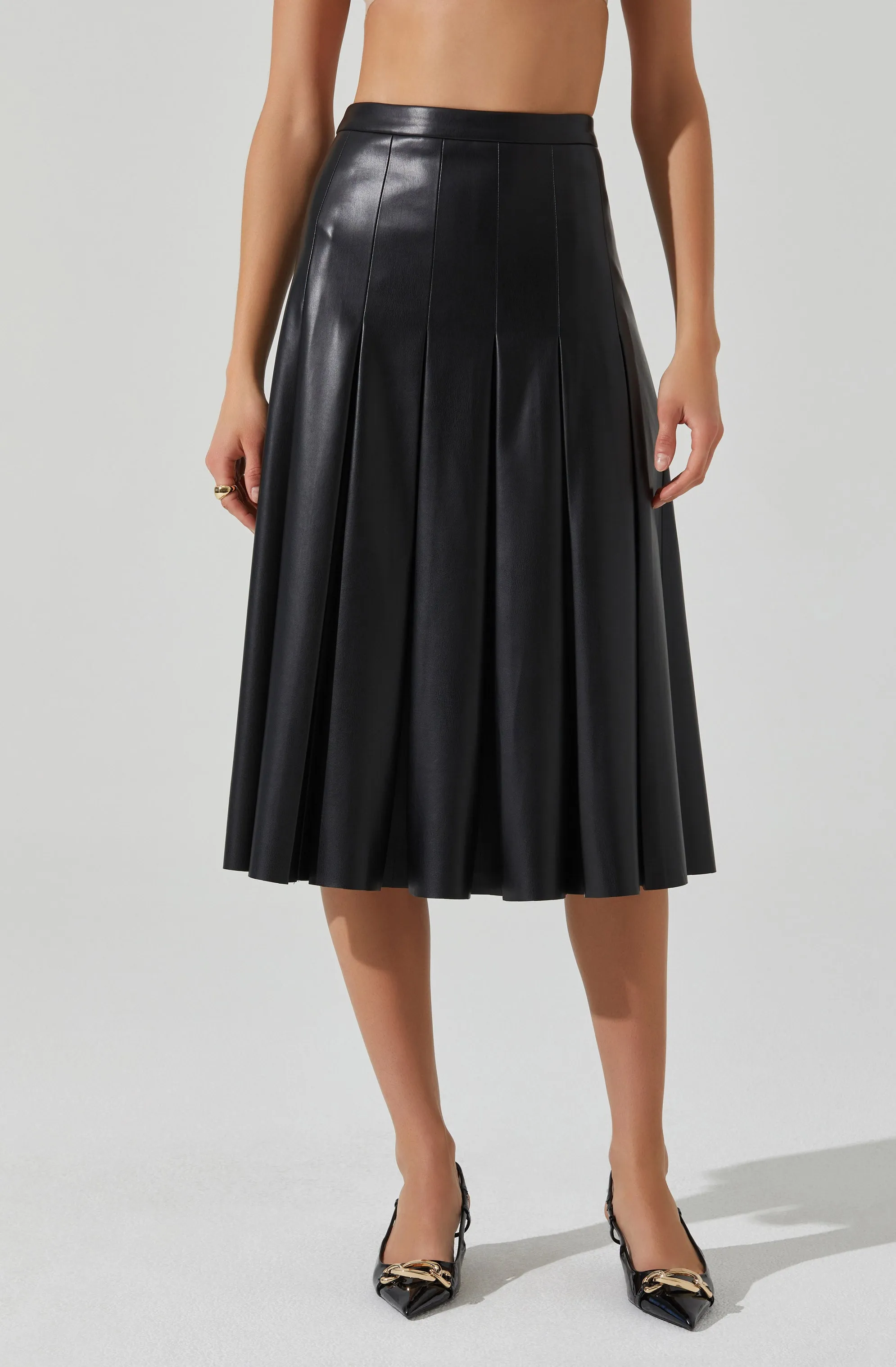 Vena Pleated Faux Leather Skirt sold by Astr product image thumbnail 2