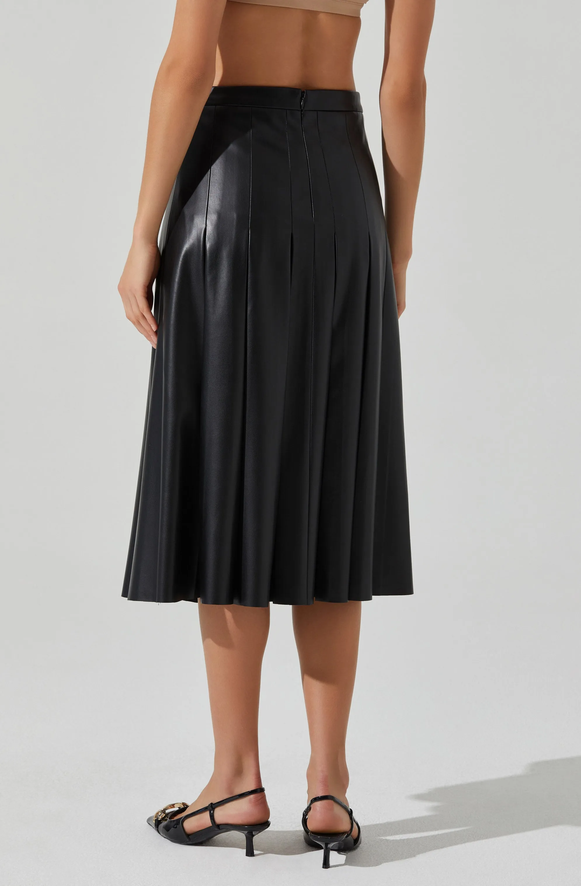 Vena Pleated Faux Leather Skirt sold by Astr product image thumbnail 4