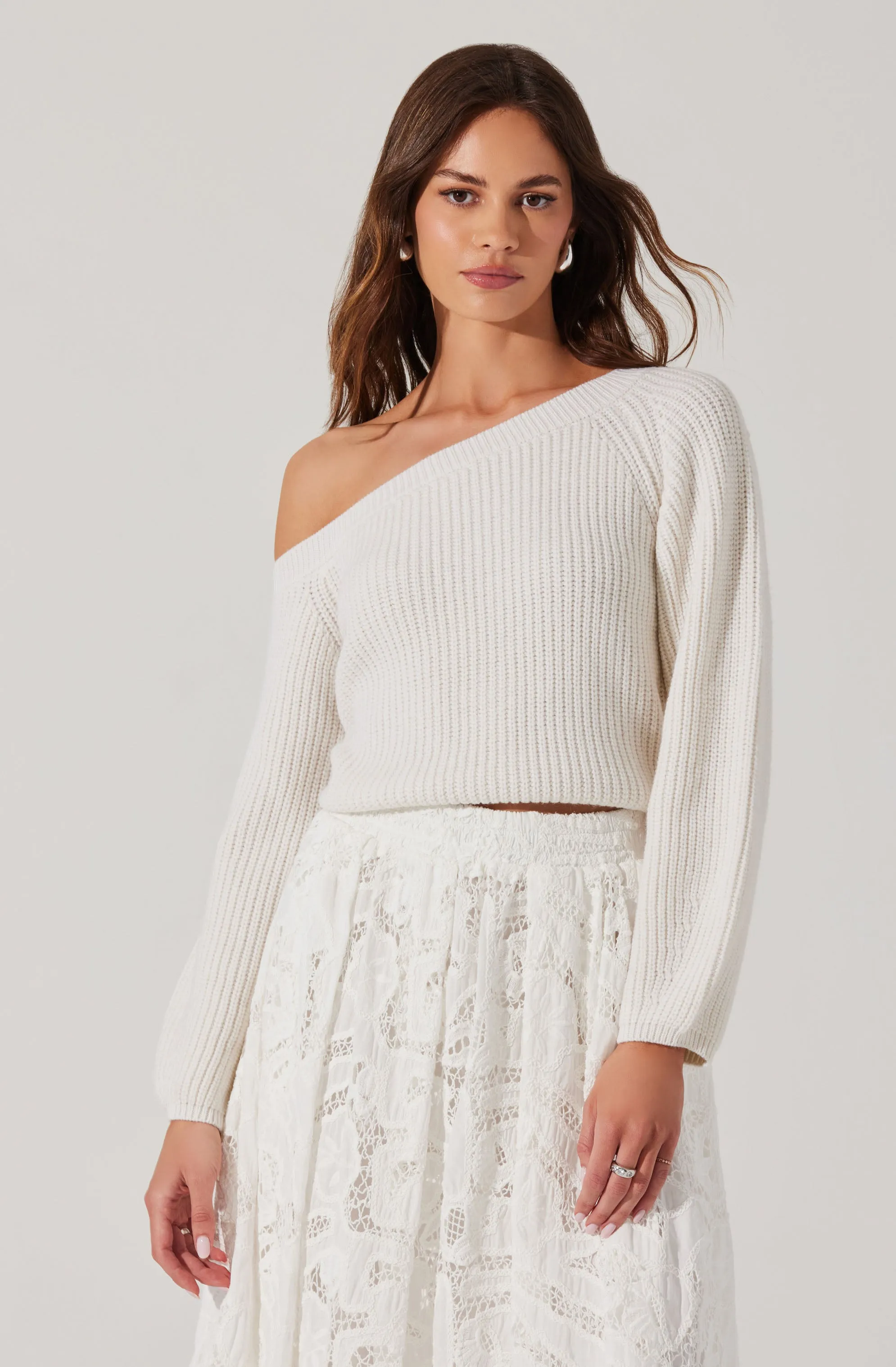 Ottolia Off Shoulder Sweater sold by Astr product image thumbnail 3
