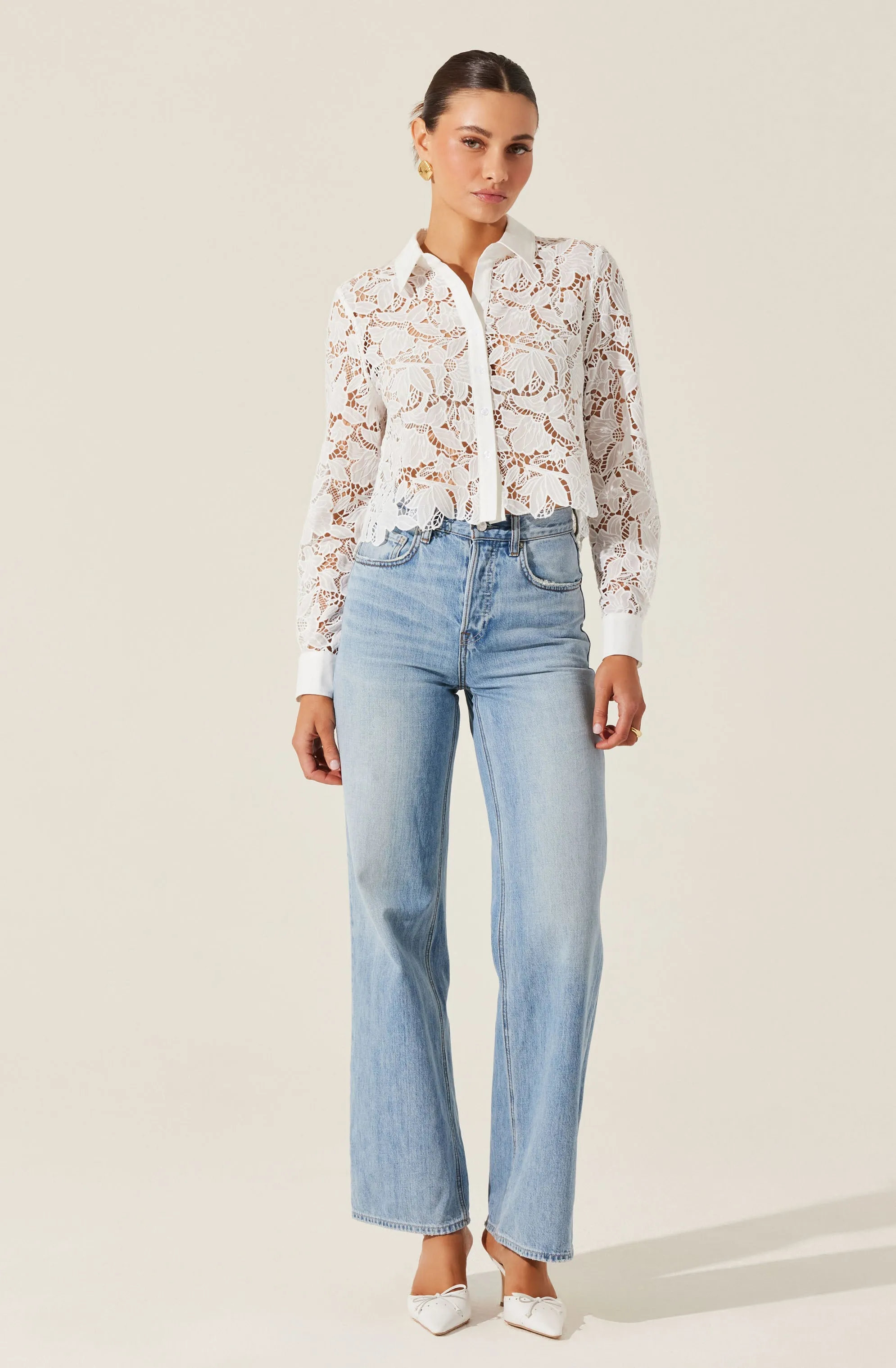 Isabis Floral Lace Top sold by Astr product image thumbnail 5