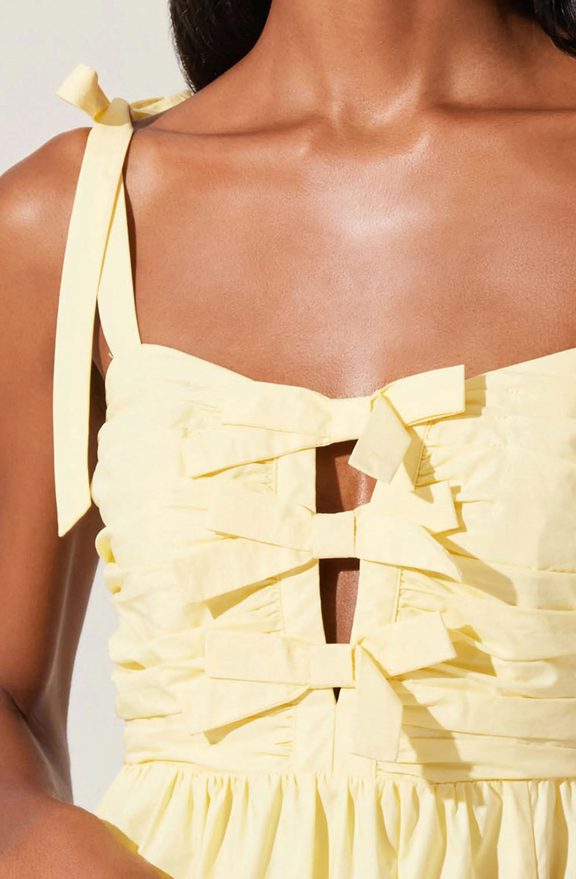 Helia Bow Front Midi Dress sold by Astr product image thumbnail 4