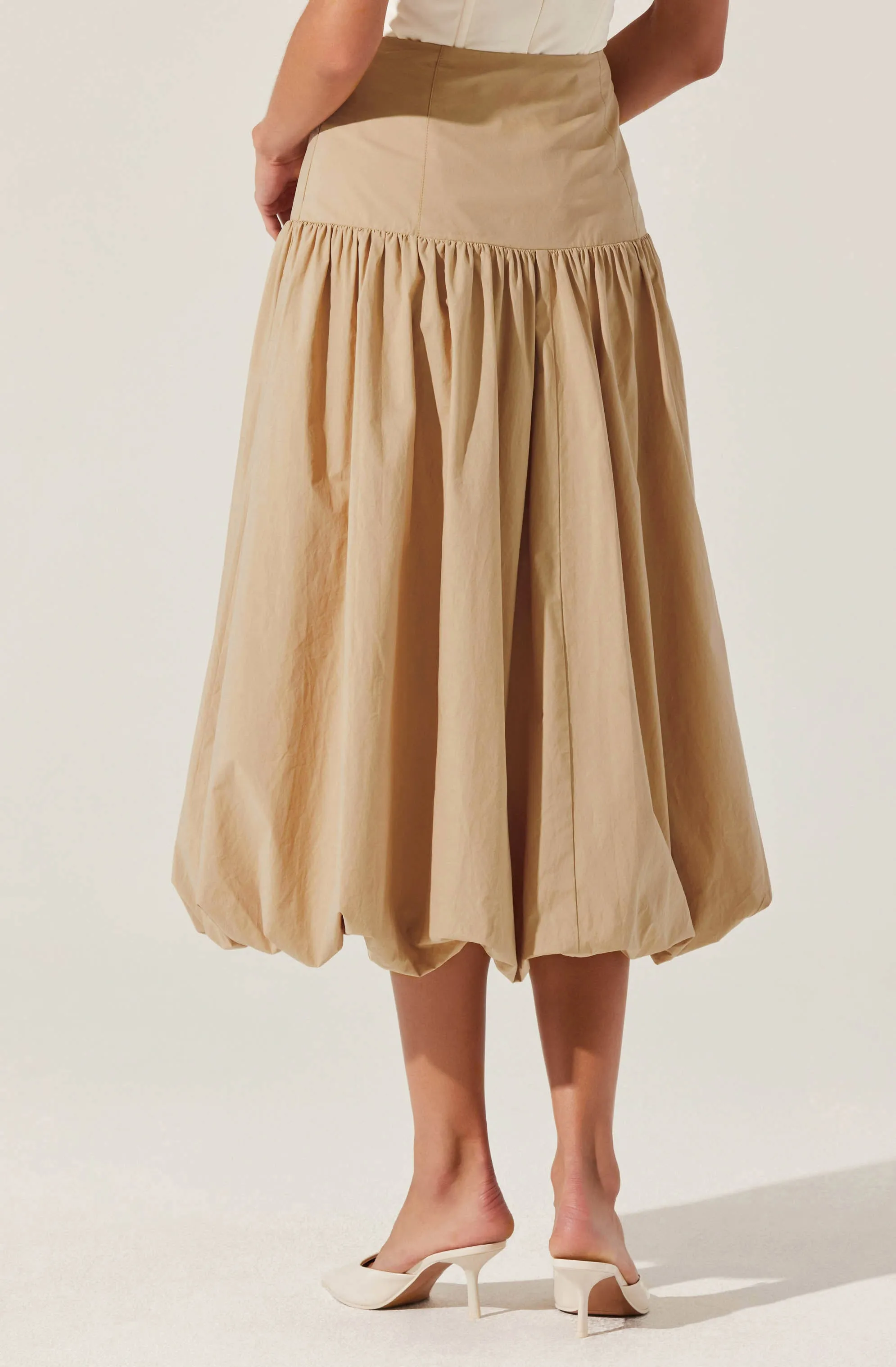 Laryn Drop Waist Bubble Skirt sold by Astr product image thumbnail 3