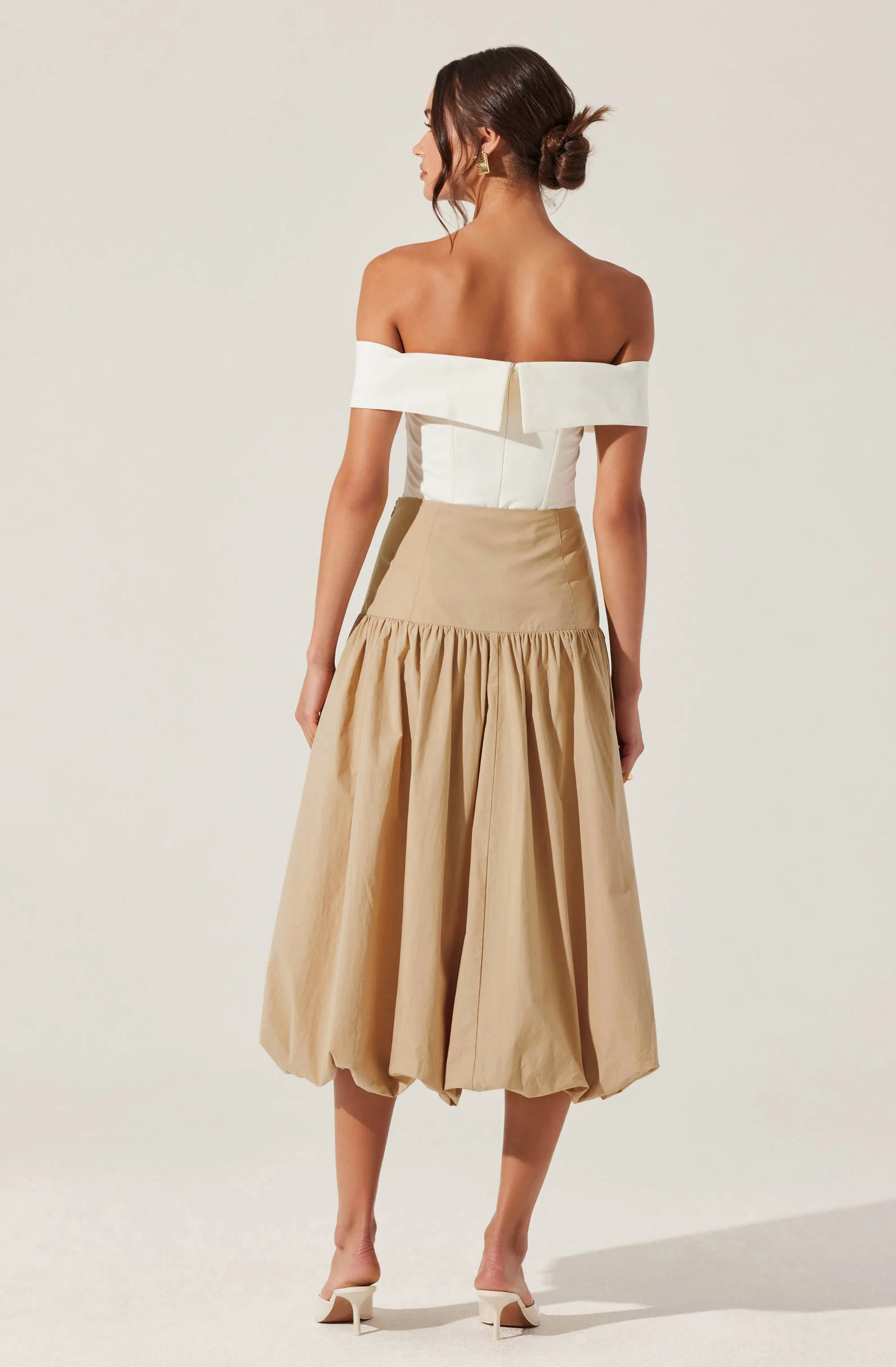 Laryn Drop Waist Bubble Skirt sold by Astr product image thumbnail 5
