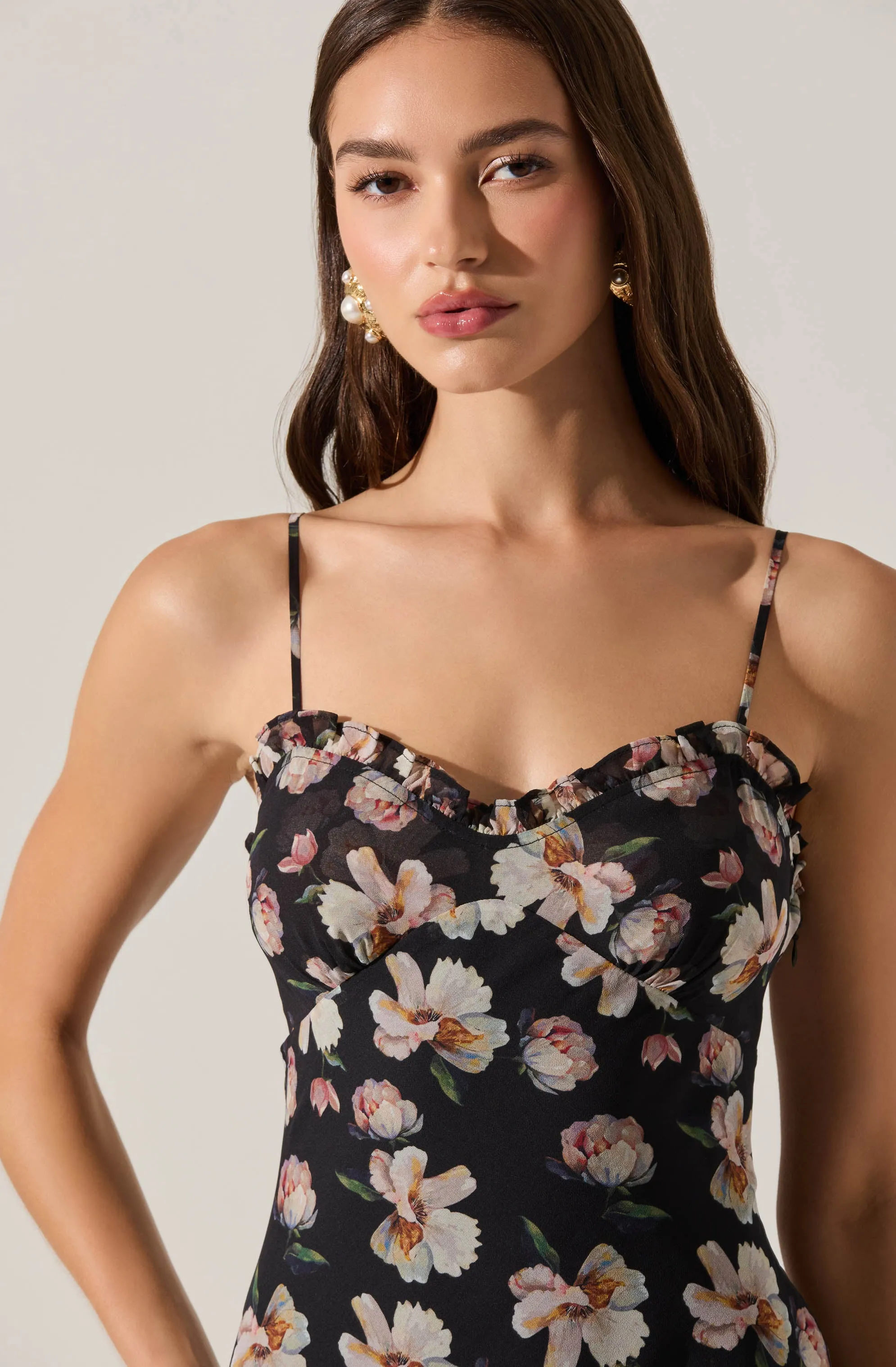 Maeryn Sweetheart Ruffle Maxi Dress sold by Astr product image thumbnail 3